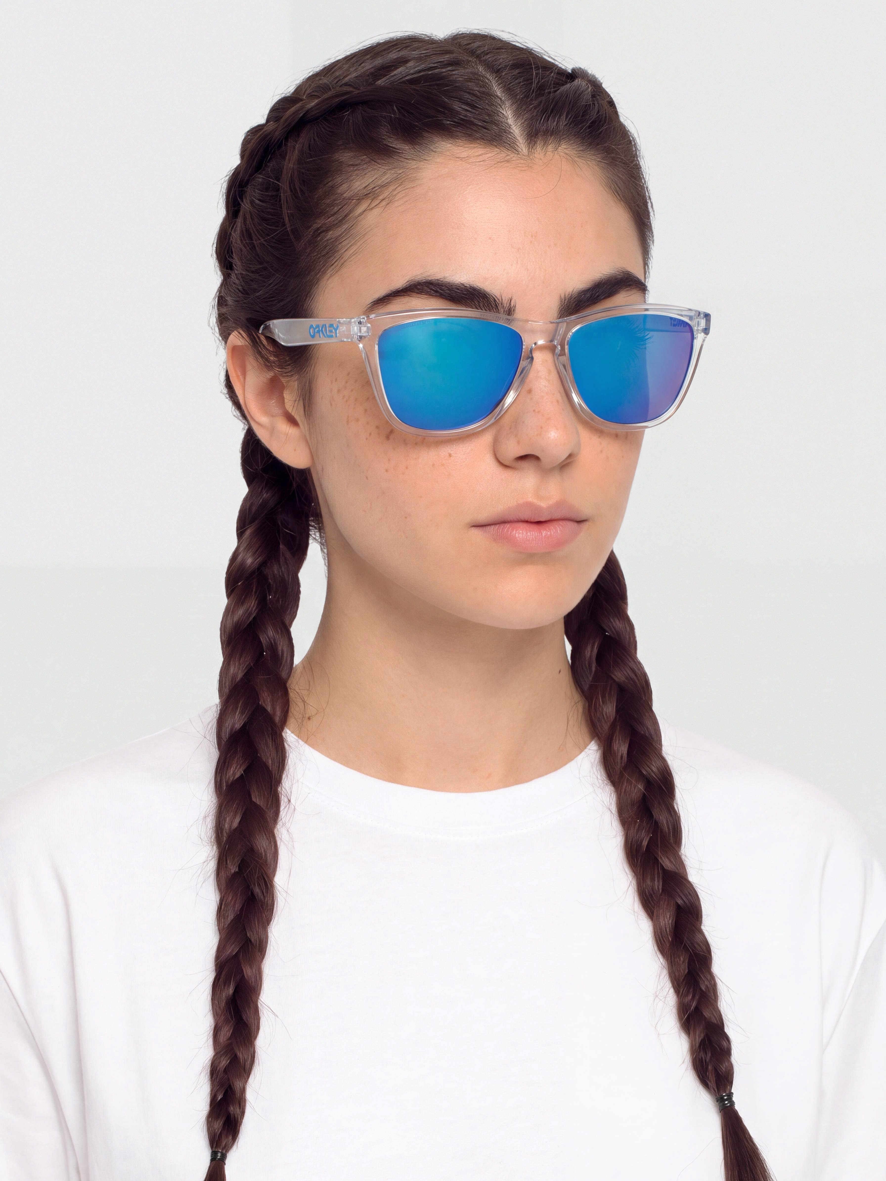 Слънчеви очила Oakley Frogskins (crystal clear/prizm sapphire)