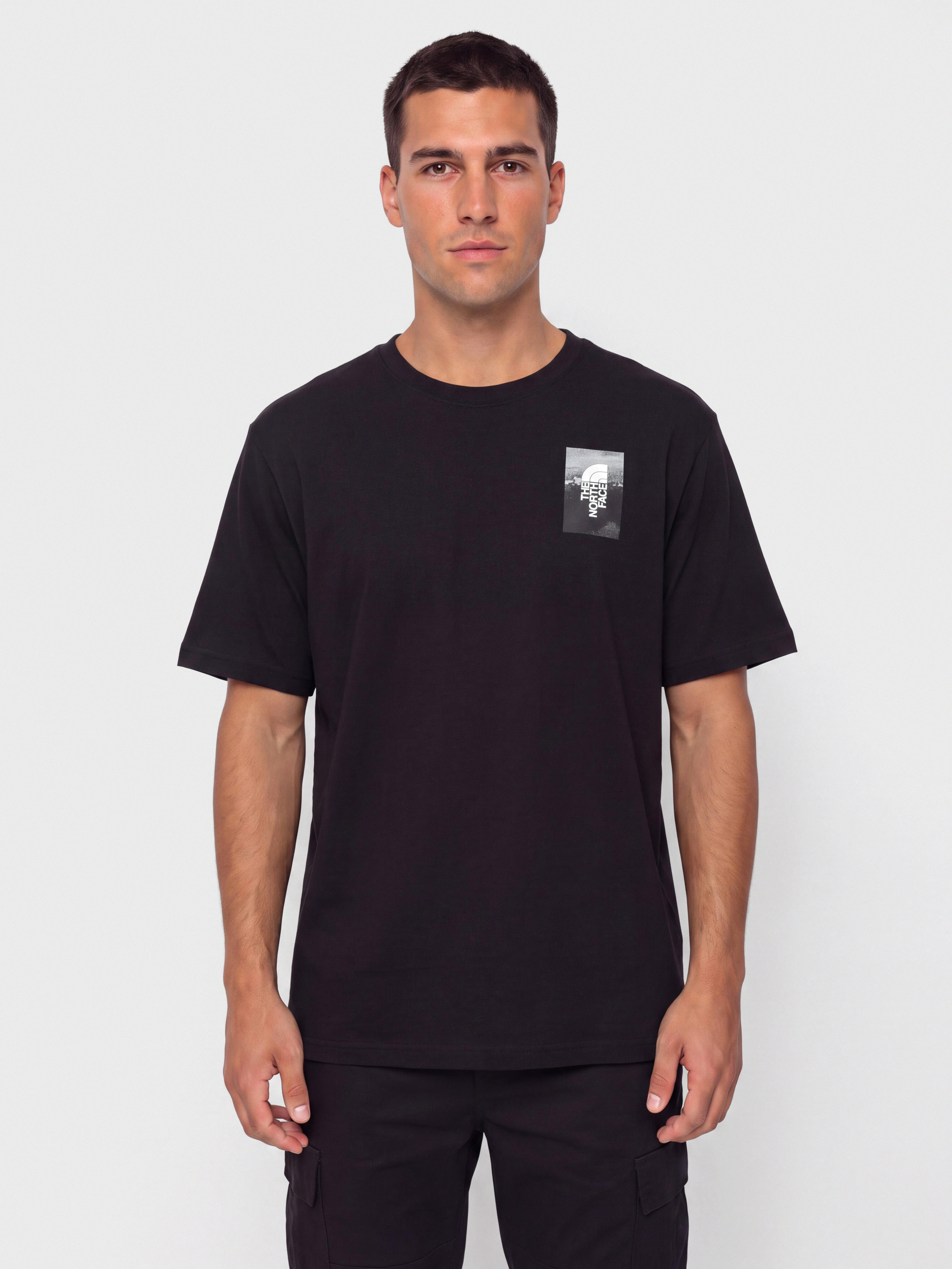 Тениска The North Face Apex '75 Collage Relaxed