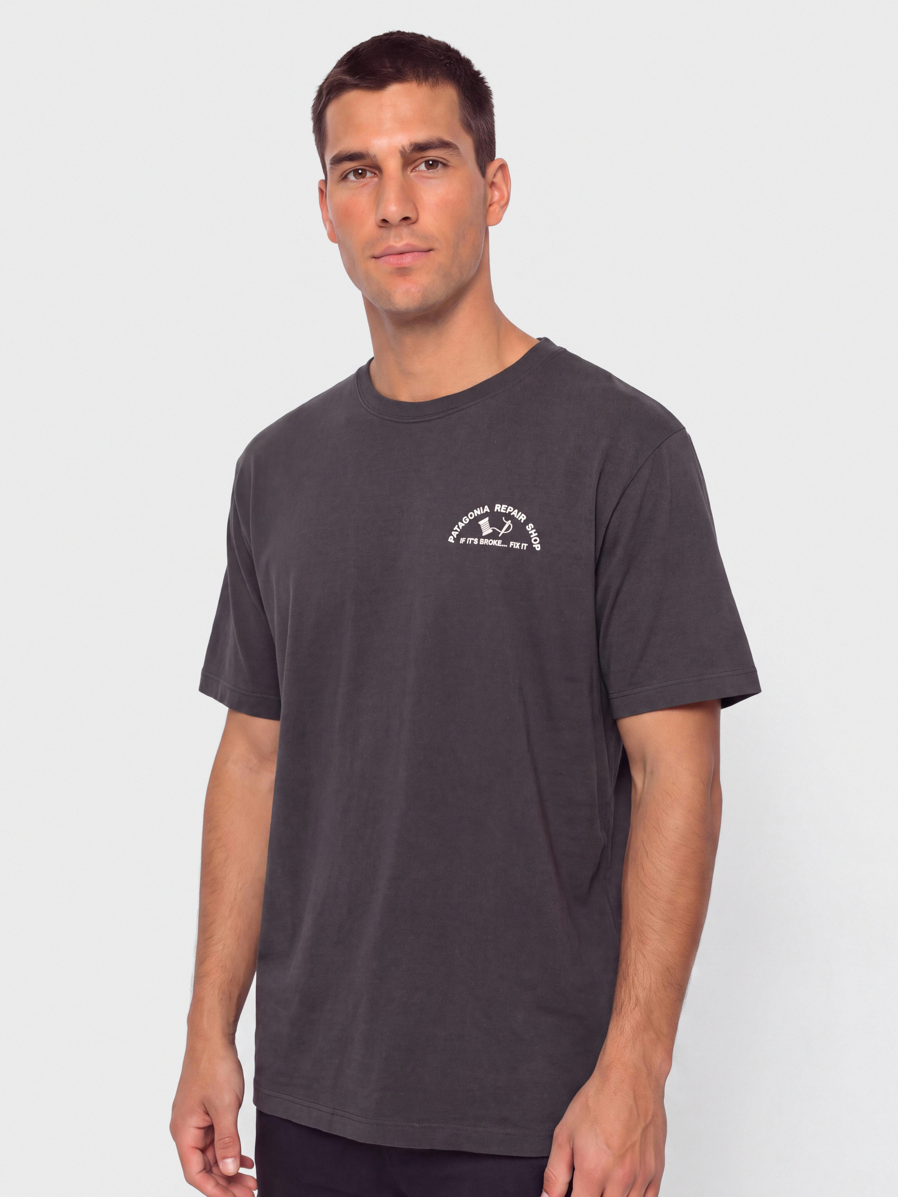 Тениска Patagonia Repair Shop (ink black)