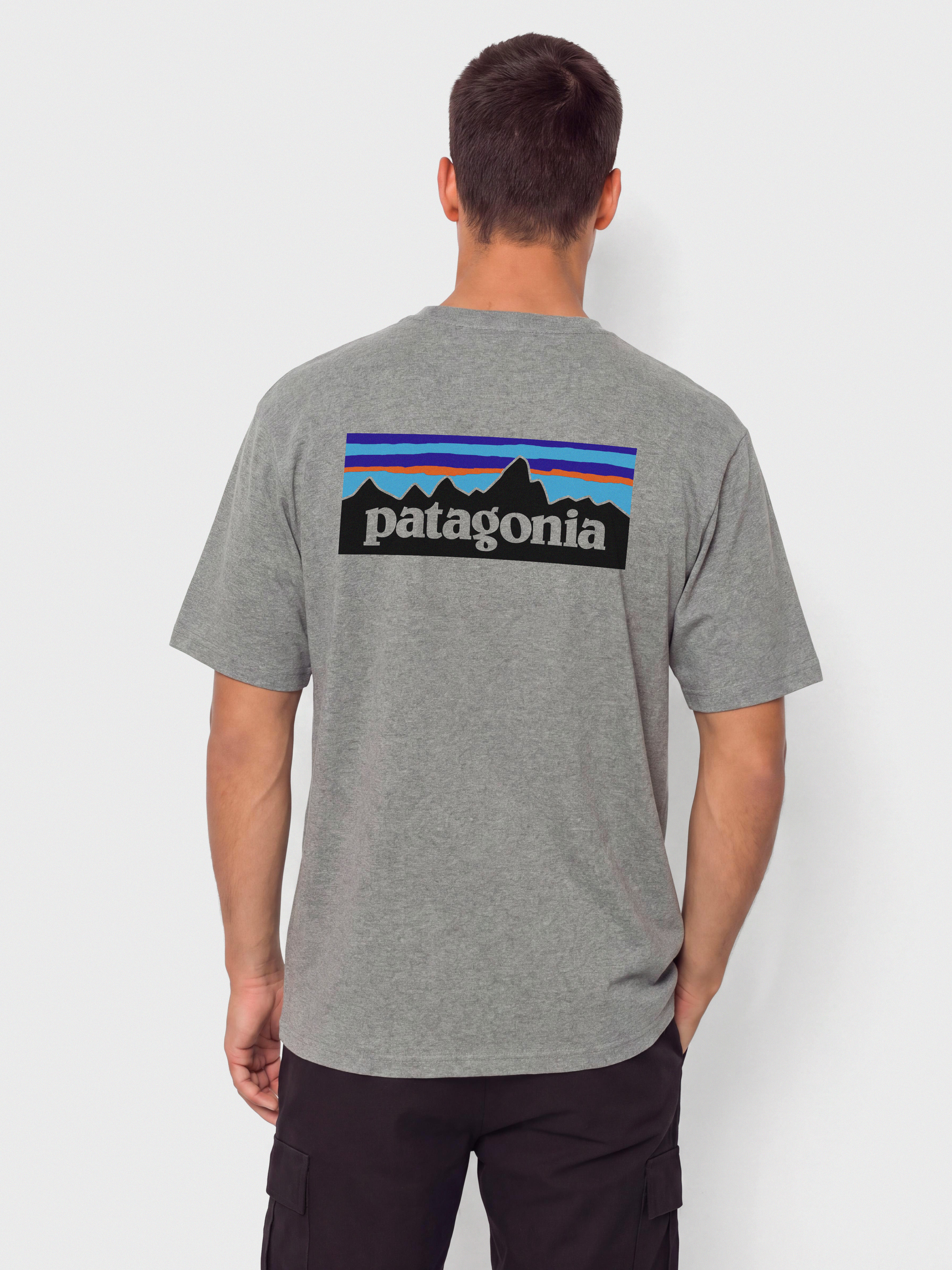Тениска Patagonia P6 Logo Responsibili