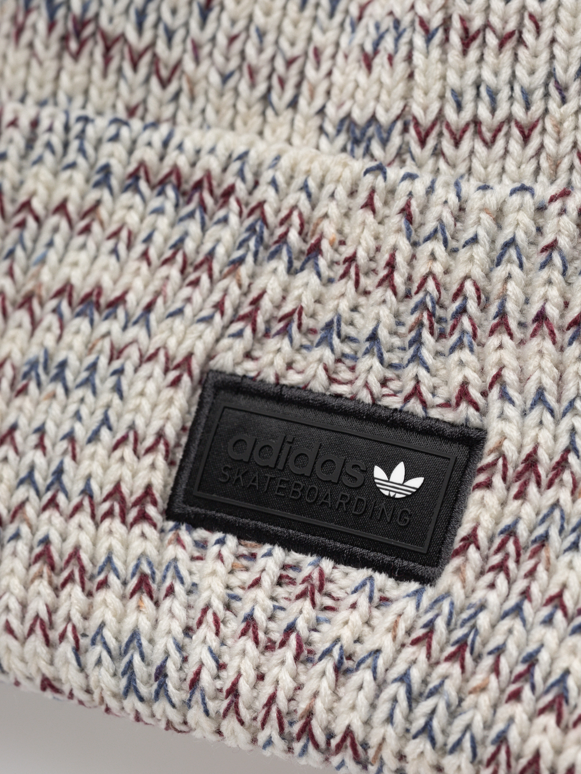 Шапка adidas Fsbs Spc (orbgry/multco)