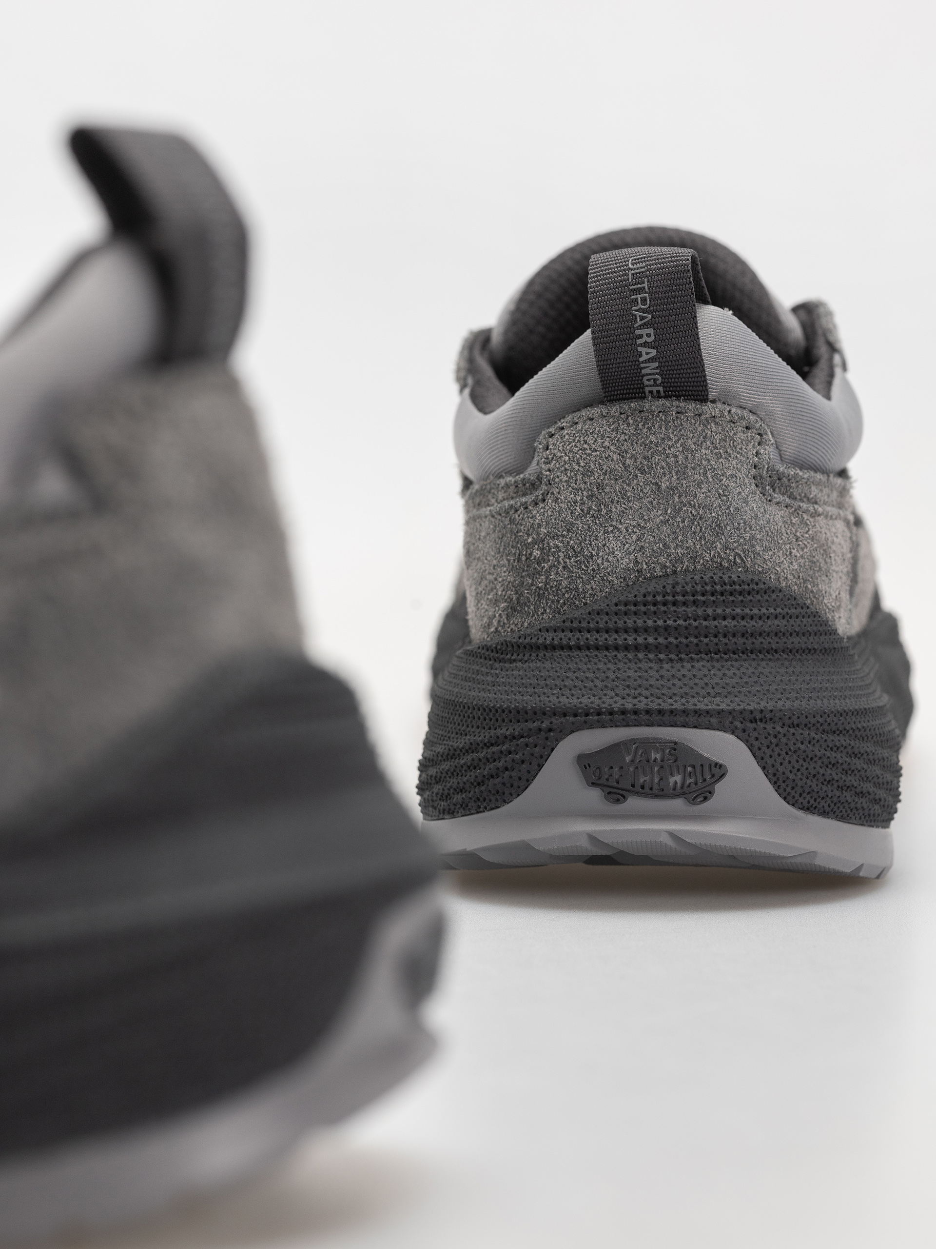 Обувки Vans Ultrarange Neo 2.0 (charcoal gray)