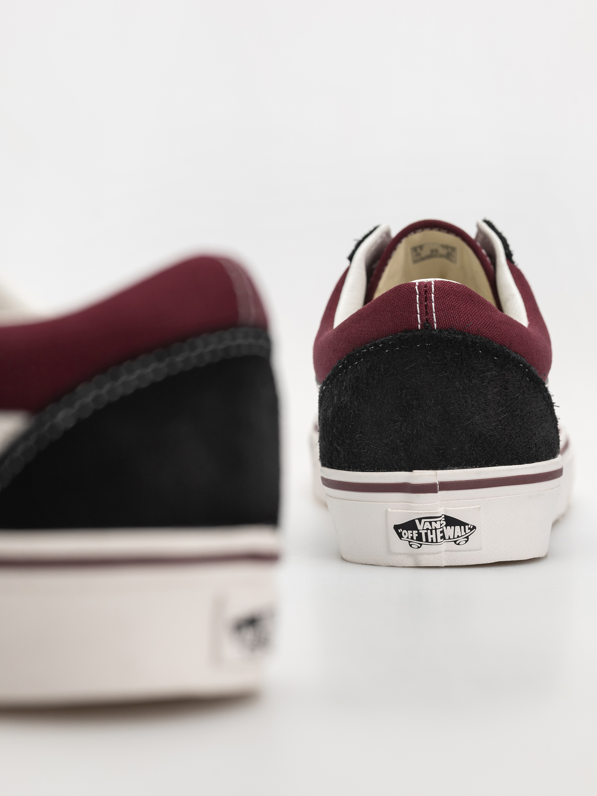 Обувки Vans Old Skool (port/black)
