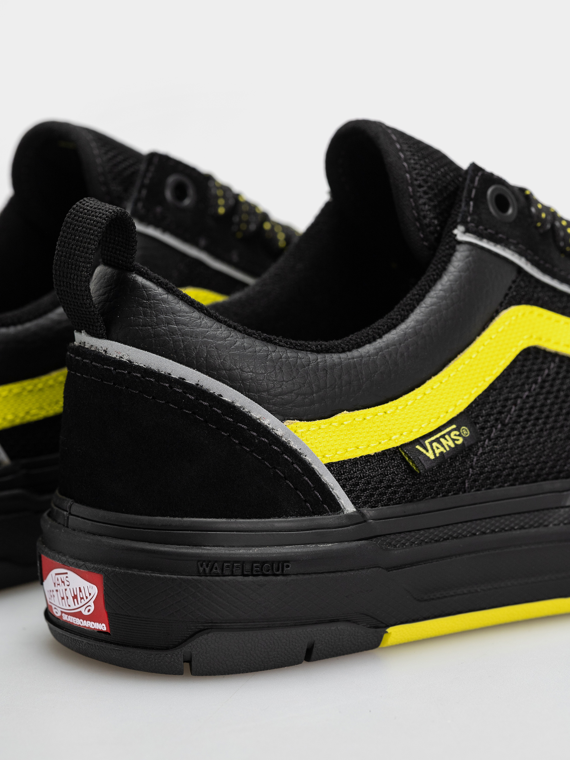Обувки Vans Skate Old Skool Wafflecup (black/lime)