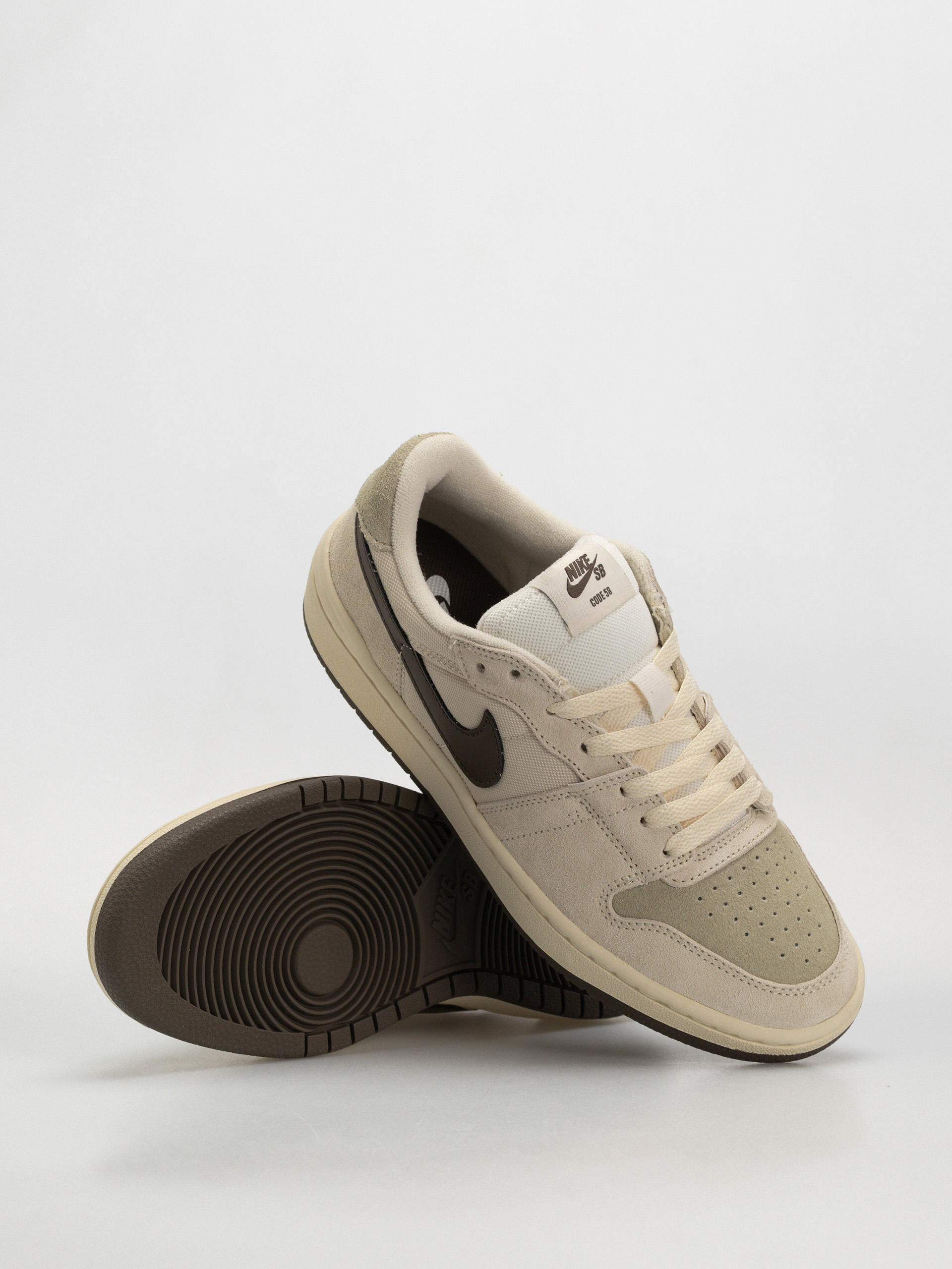 Обувки Nike SB Code 58 (pale ivory/dark hazel lt khaki muslin)