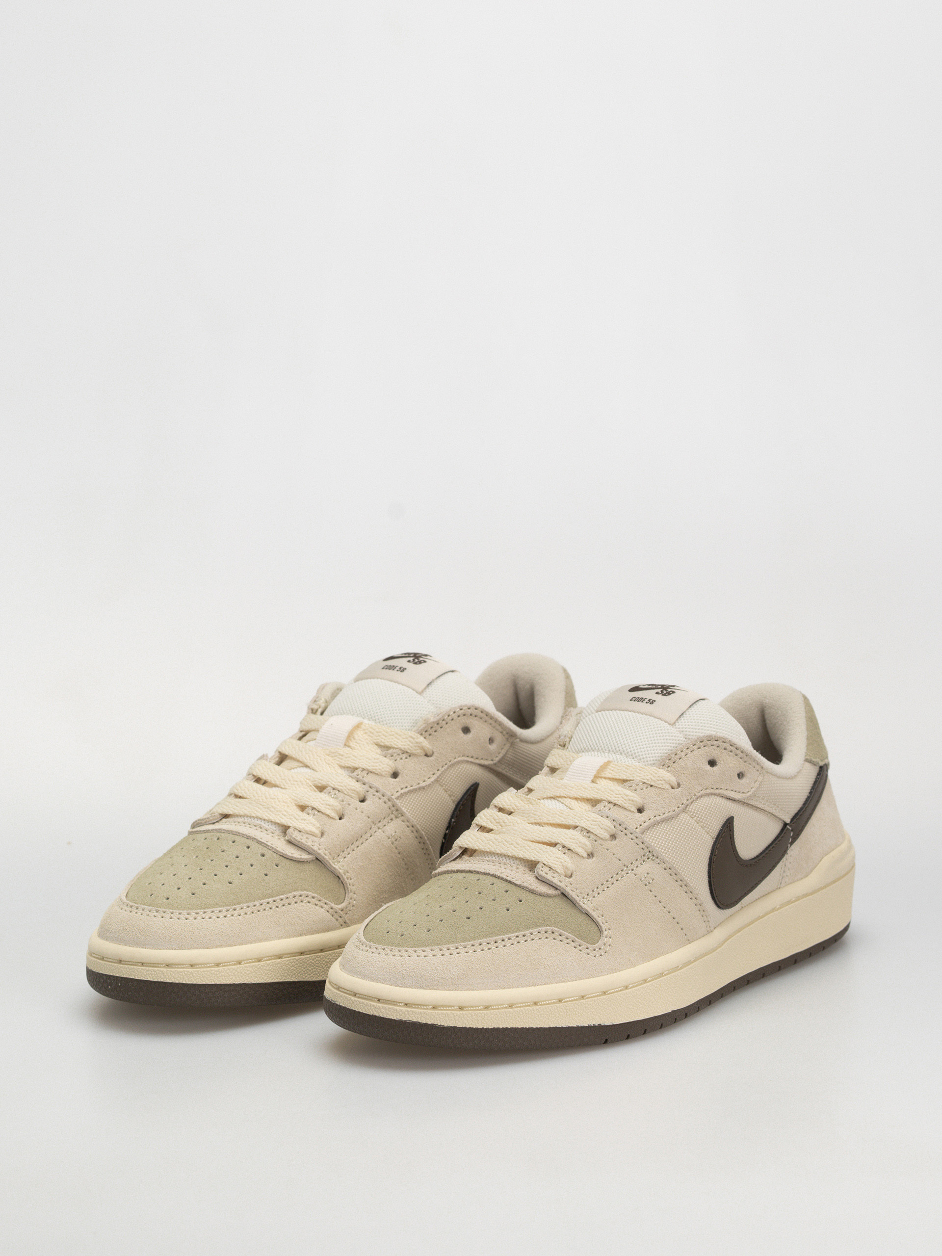 Обувки Nike SB Code 58 (pale ivory/dark hazel lt khaki muslin)
