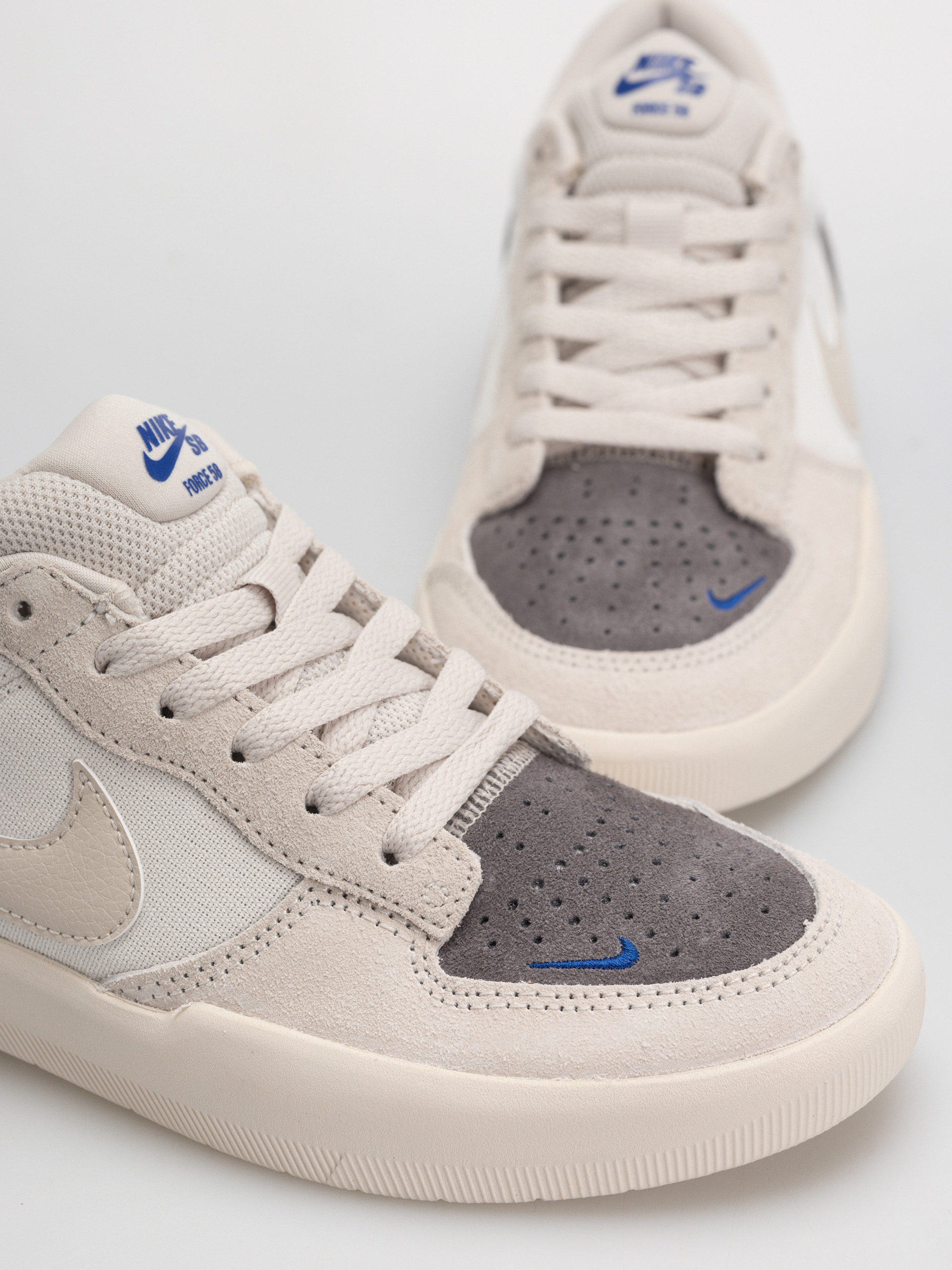 Обувки Nike SB Force 58 (phantom/lt orewood brn pencil point)