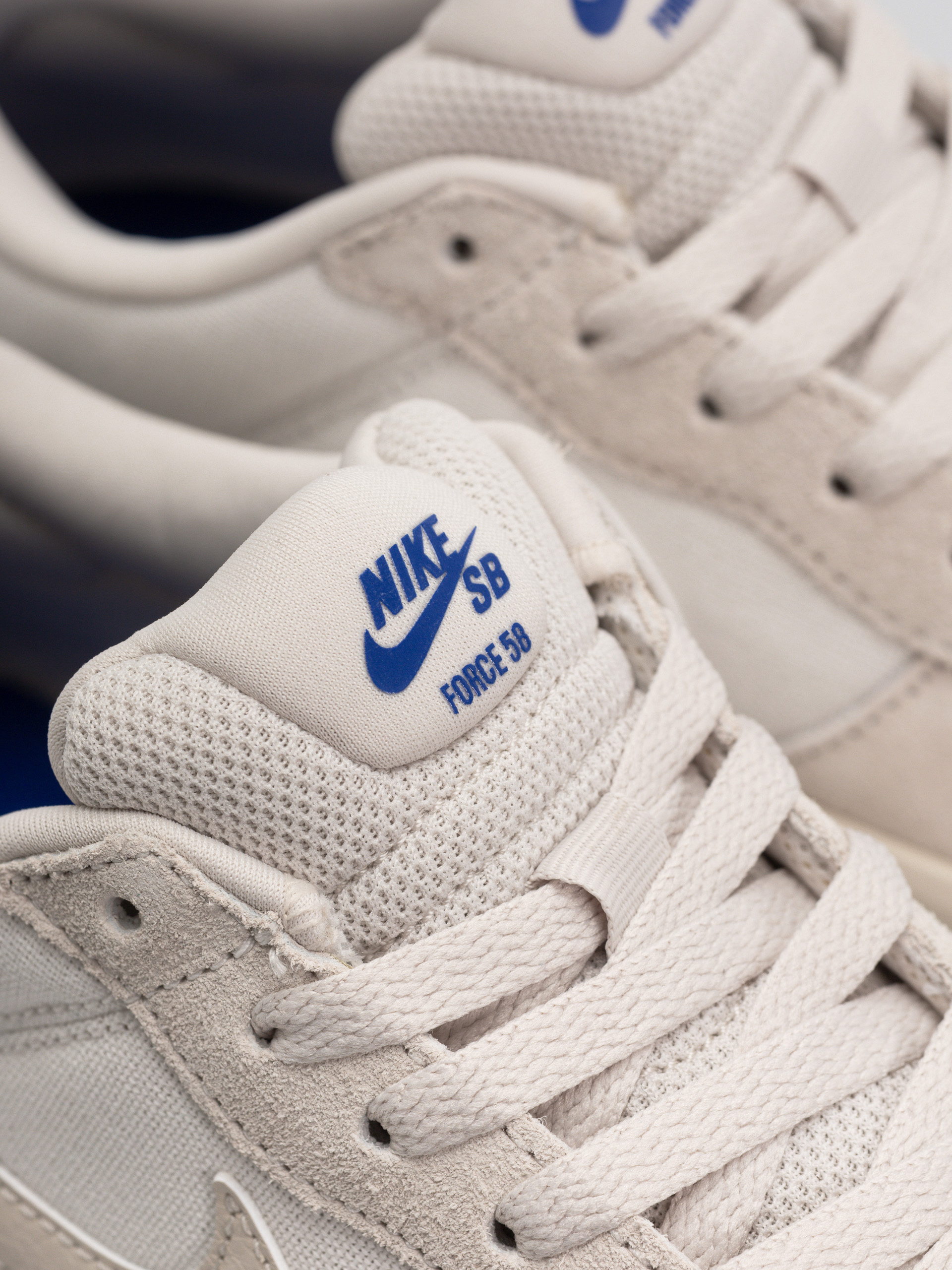 Обувки Nike SB Force 58 (phantom/lt orewood brn pencil point)