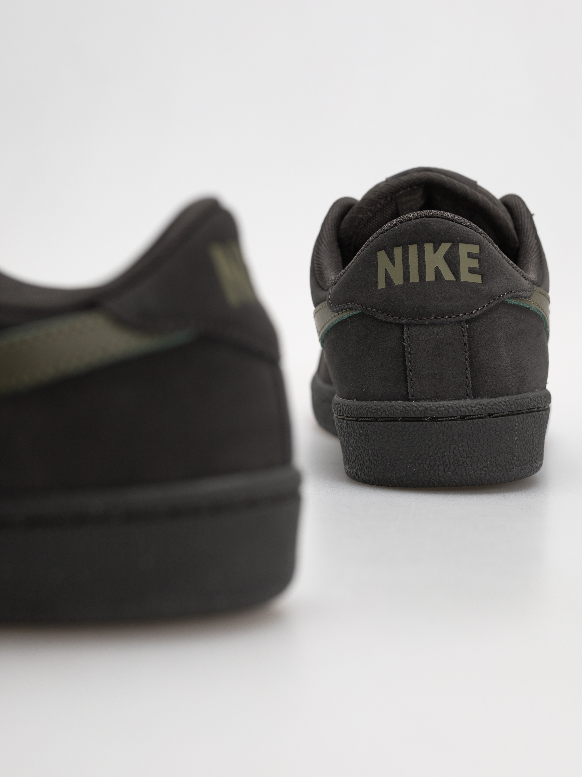 Обувки Nike SB Zoom Tennis Classic (deep pewter/medium olive deep pewter)