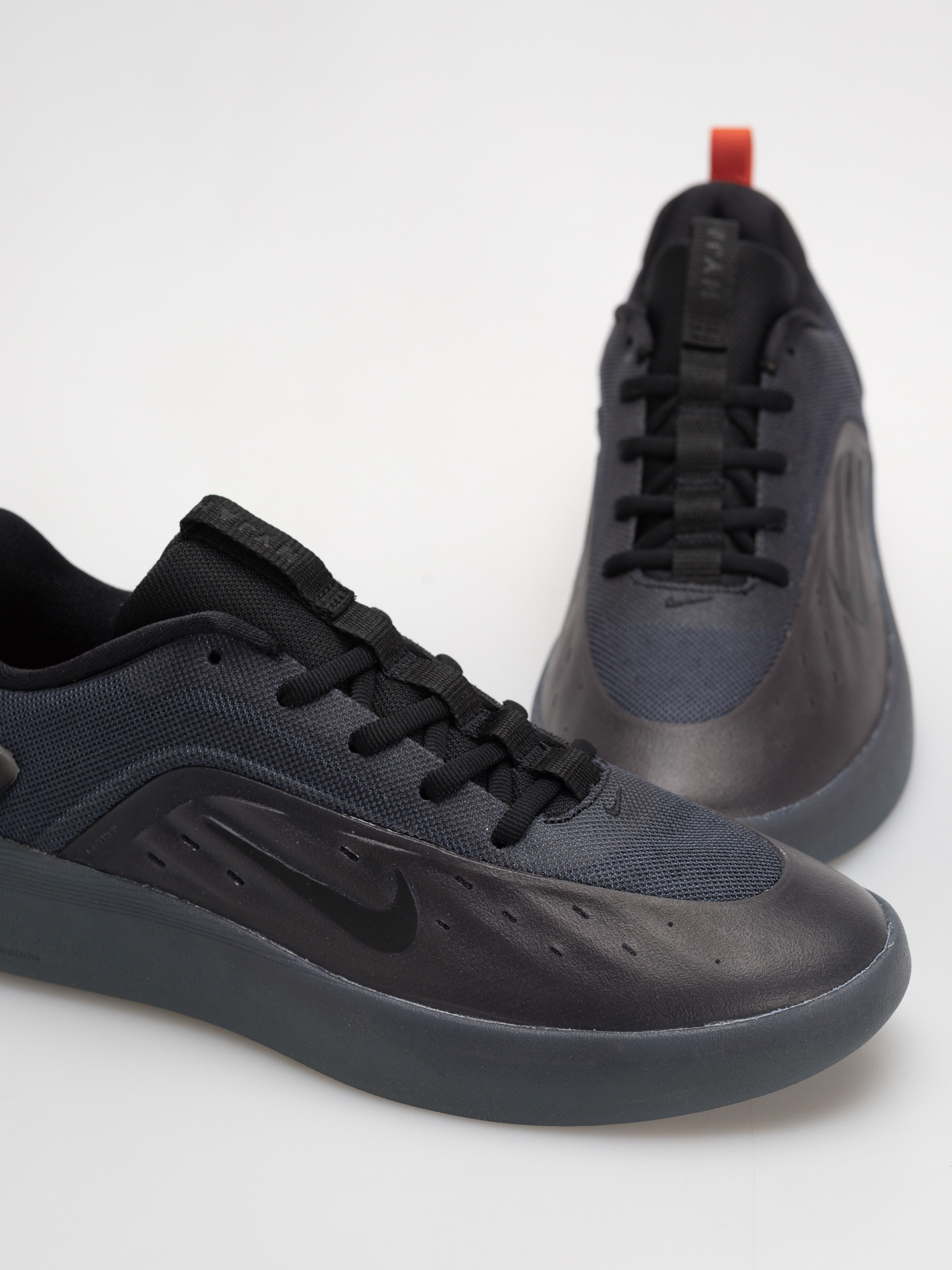 Обувки Nike SB Zoom Nyjah 4 (cool grey/white wolf grey cool grey)