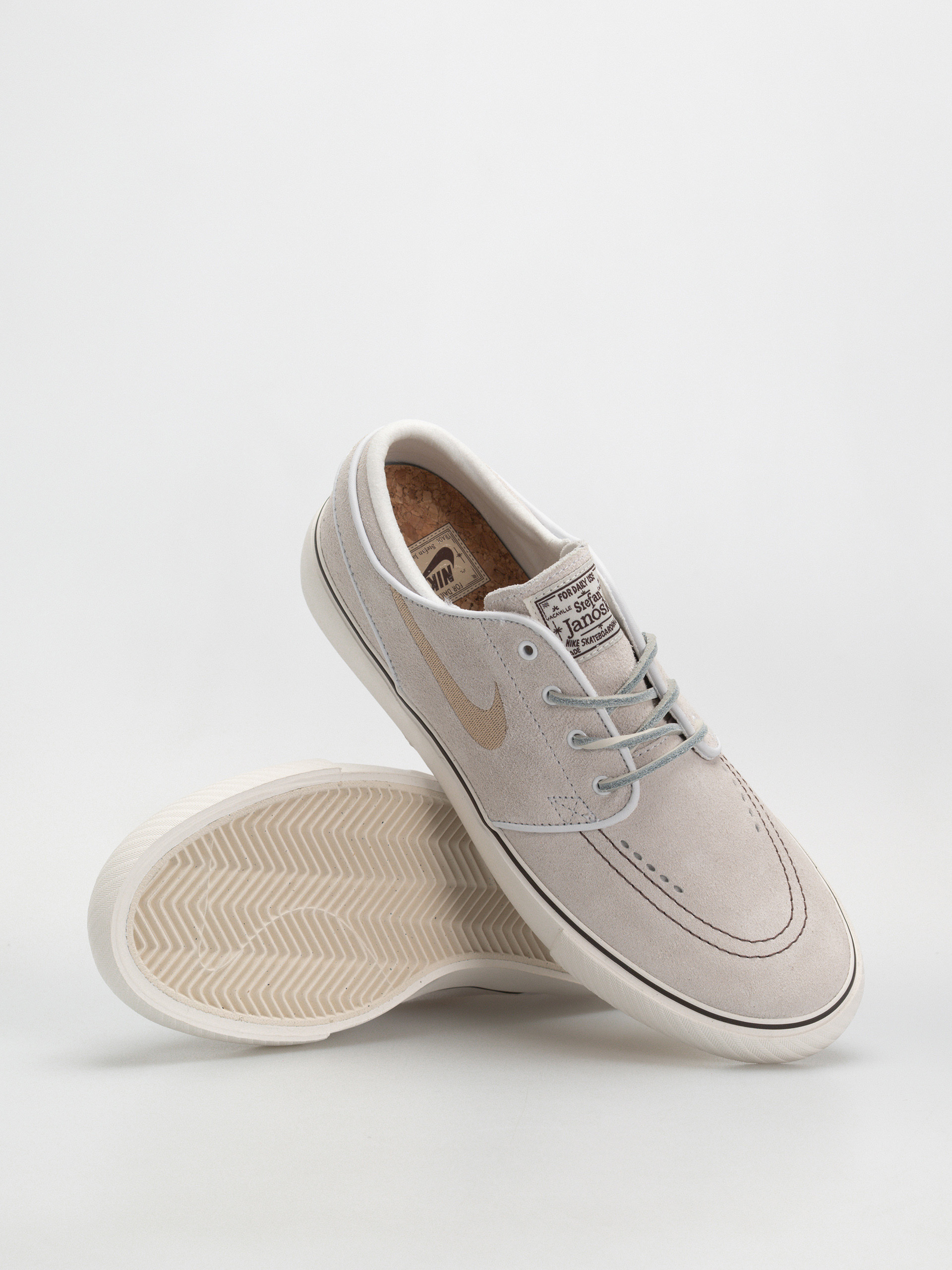 Обувки Nike SB Zoom Janoski Og+ (white/linen sail lt chocolate)