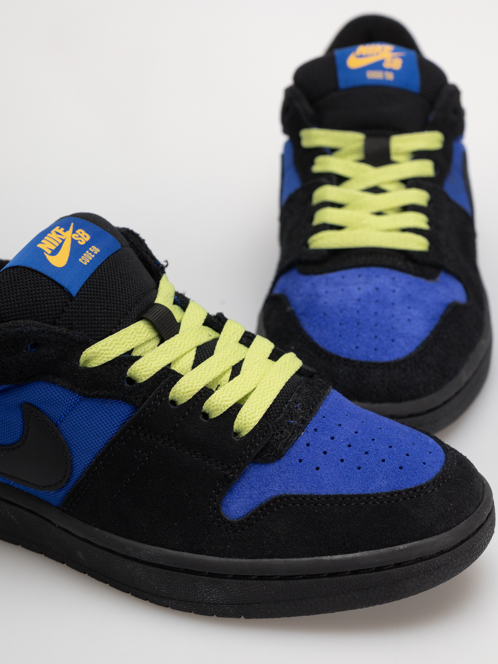 Обувки Nike SB Code 58 (racer blue/black black lt lemon twist)