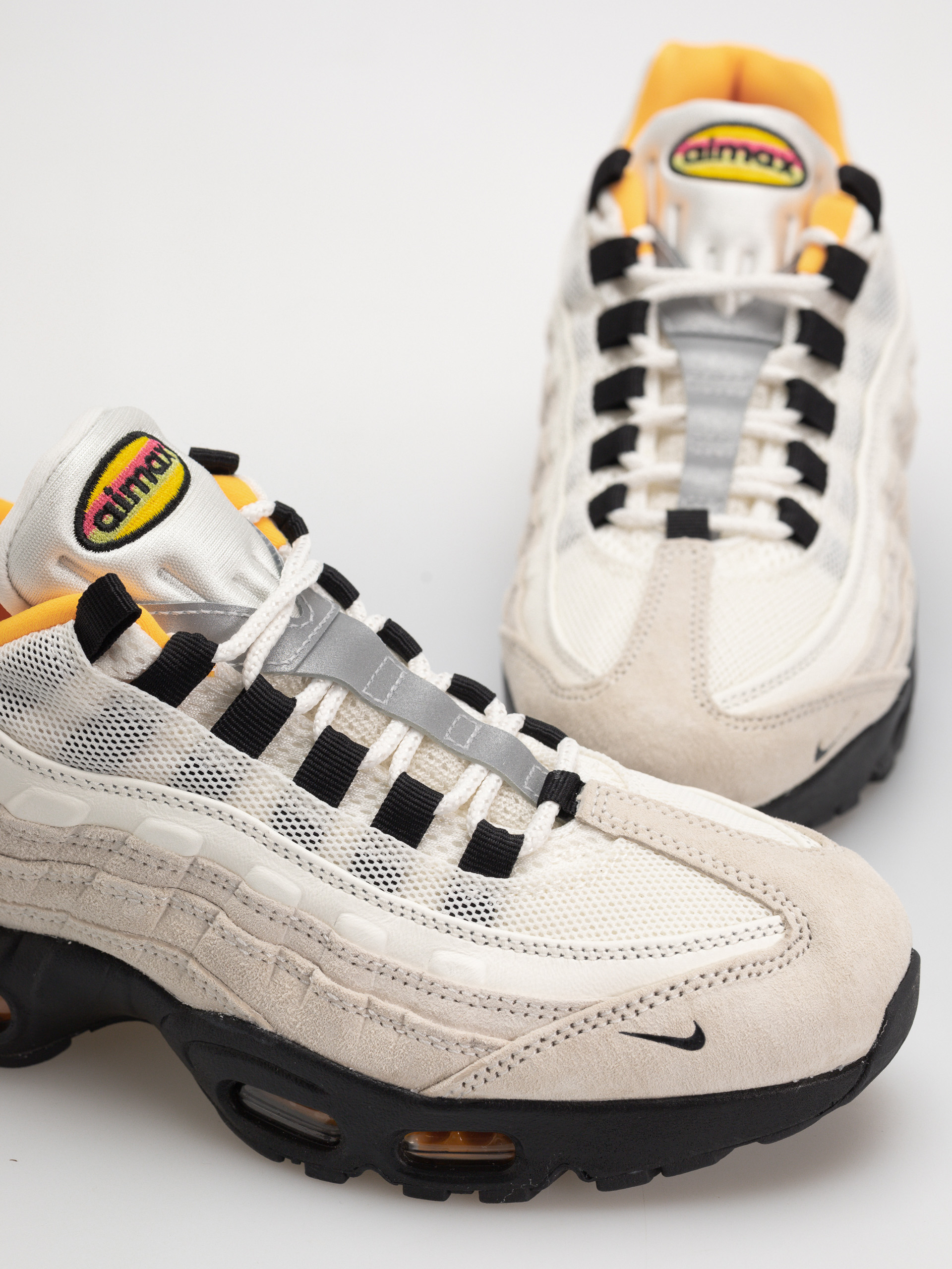 Обувки Nike SB Air Max 95 (sail/black laser orange)