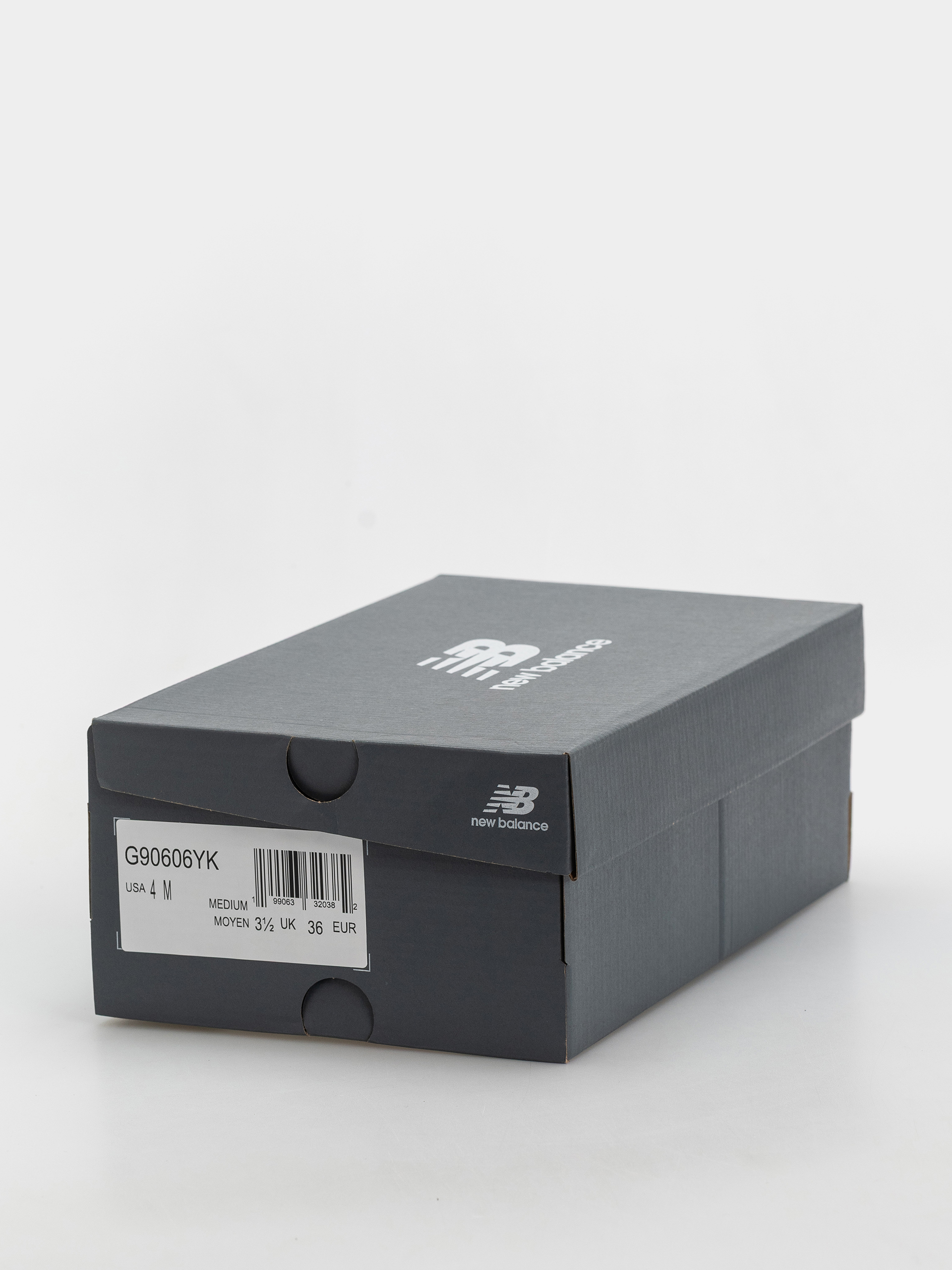 Обувки New Balance 9060 JR (black/neptune grey)