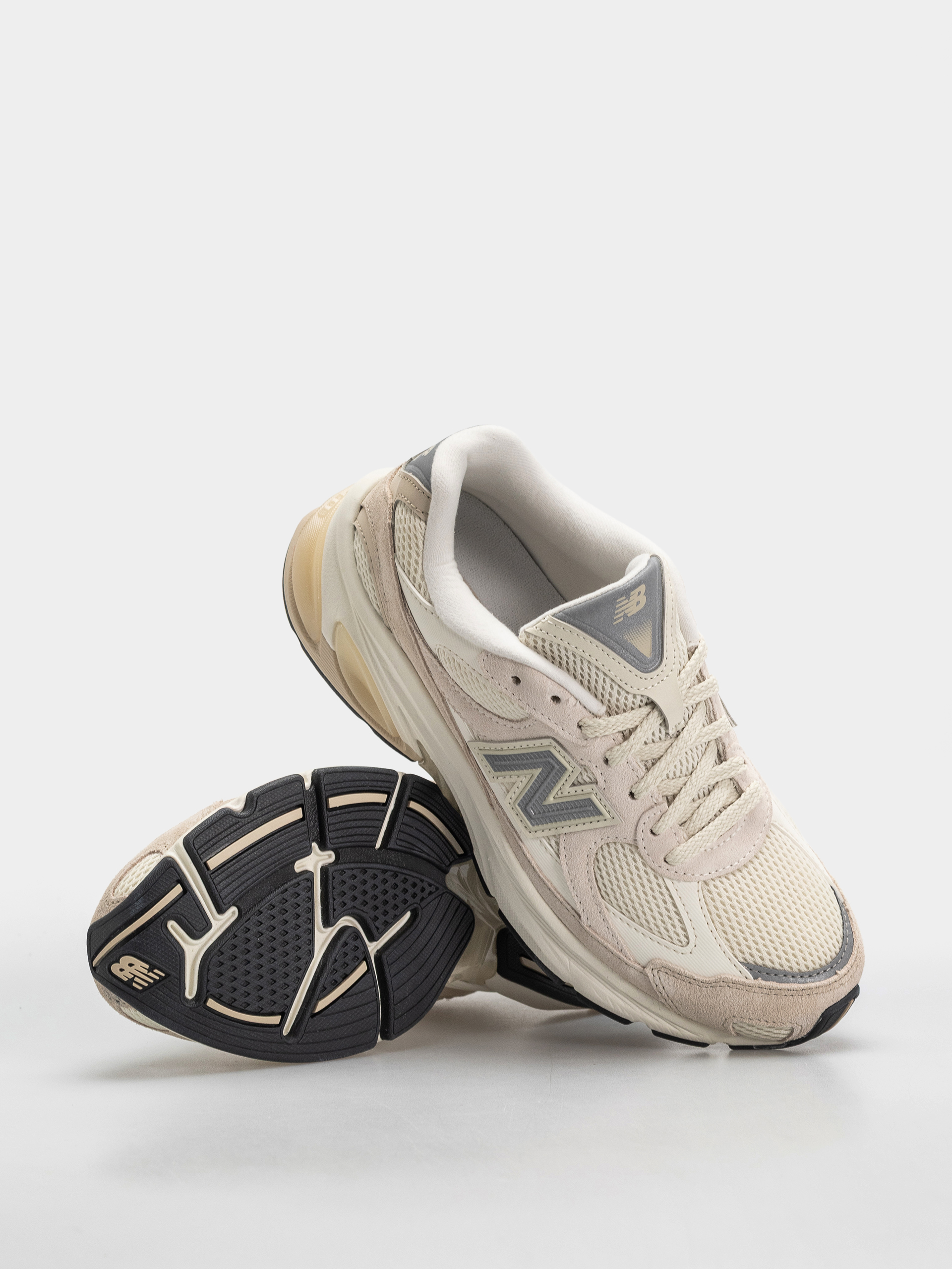 Обувки New Balance 2010 (timberwolf/turtledove)