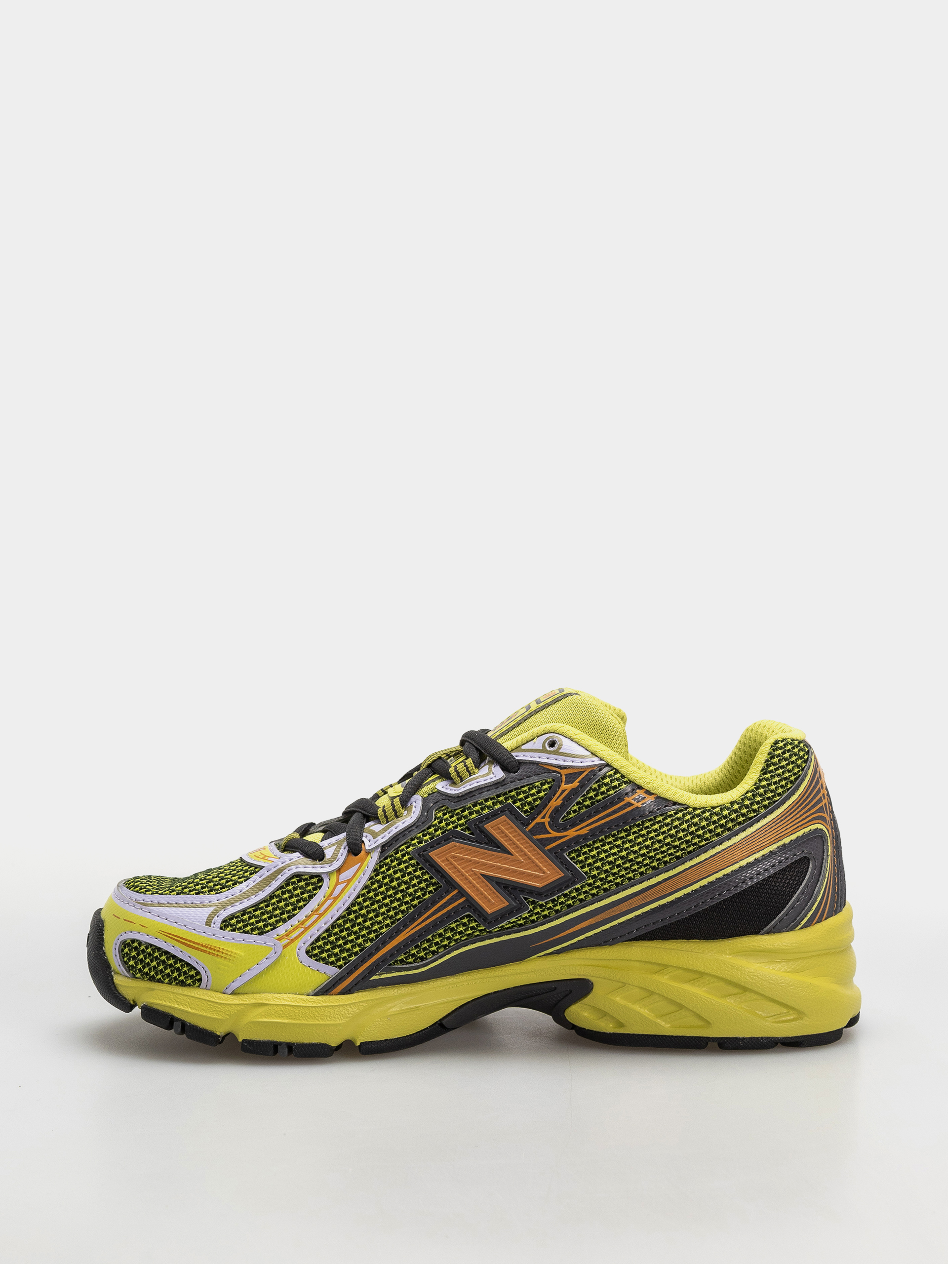 Обувки New Balance 740 (field green/black cement)