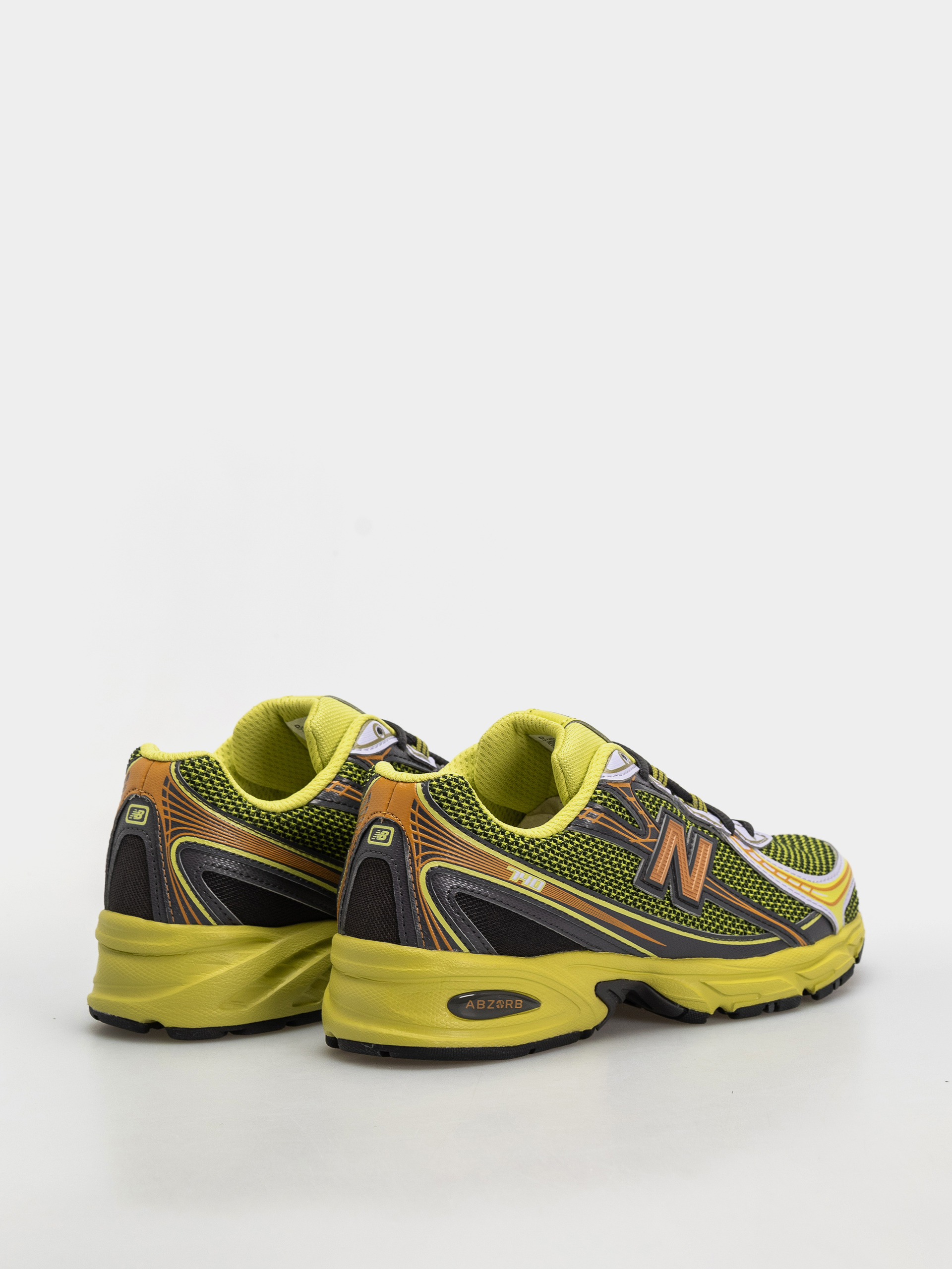 Обувки New Balance 740 (field green/black cement)