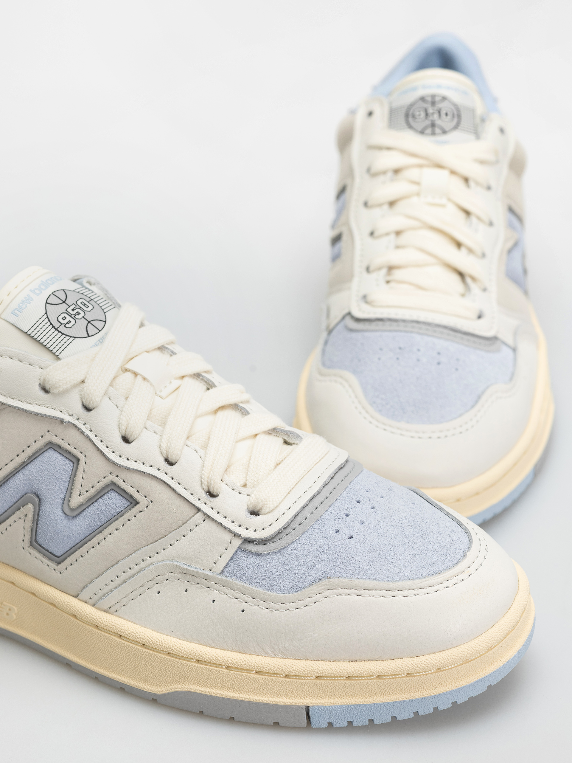 Обувки New Balance 950 (angora/oxford blue)