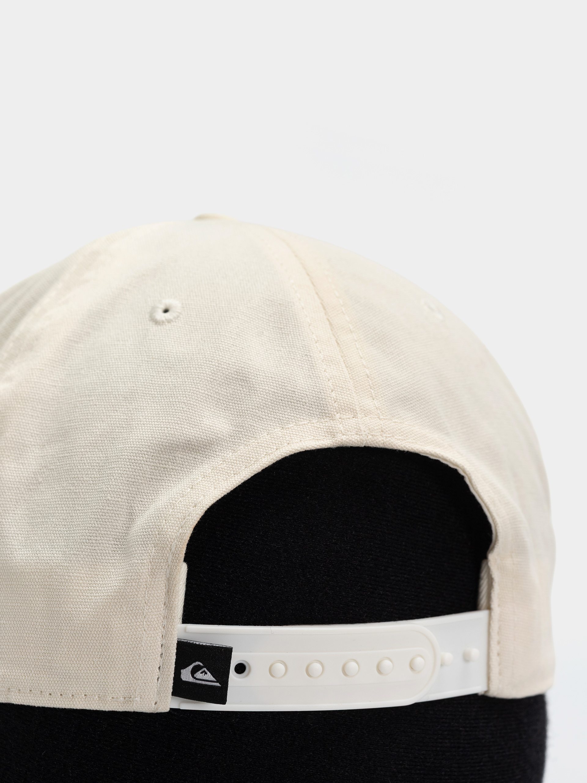 Шапка с козирка Quiksilver Drifter Canvas Art (snow white)
