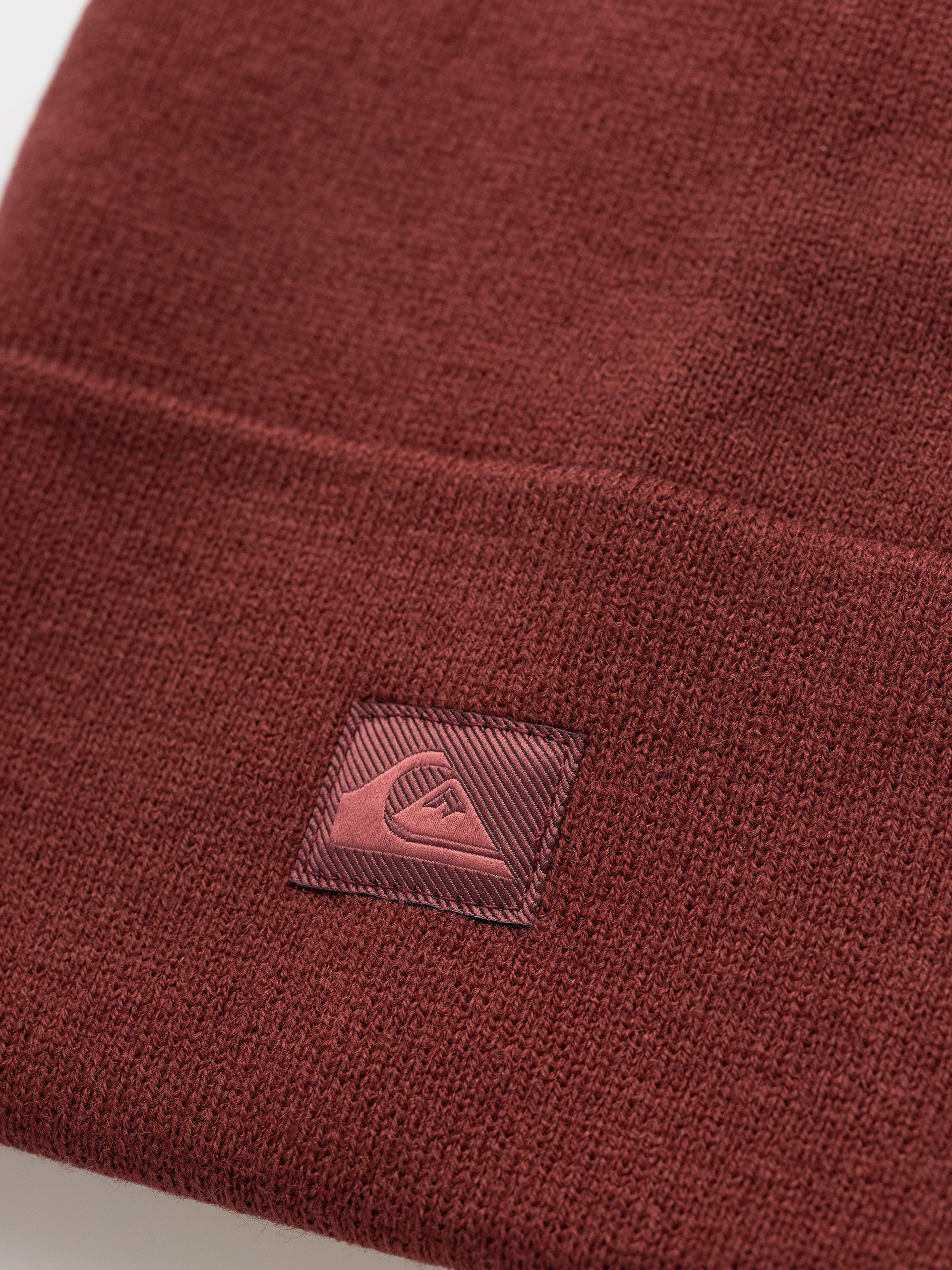 Шапка Quiksilver Brigade (oxblood red)