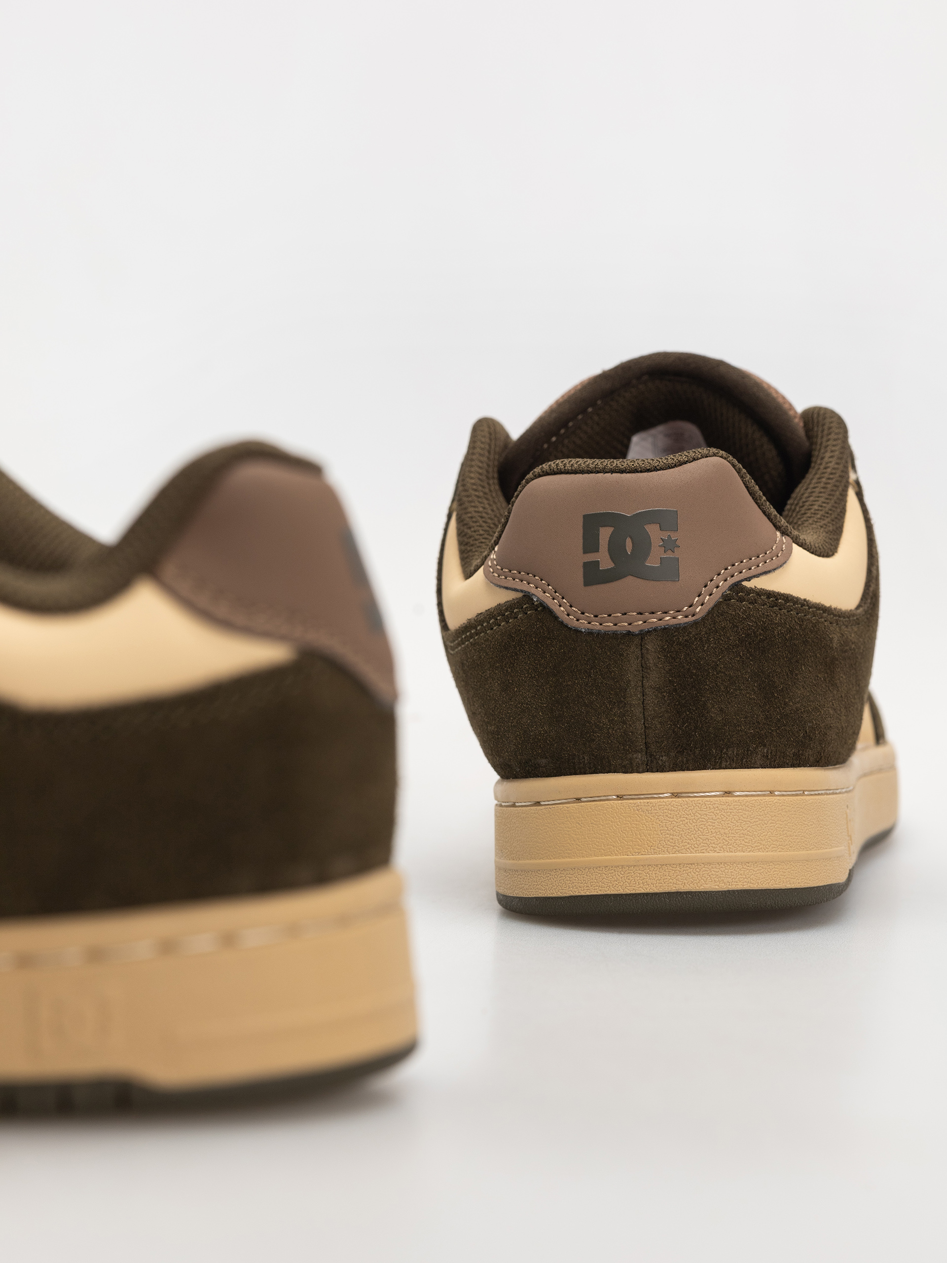 Обувки DC Manteca 4 S (olive/tan)