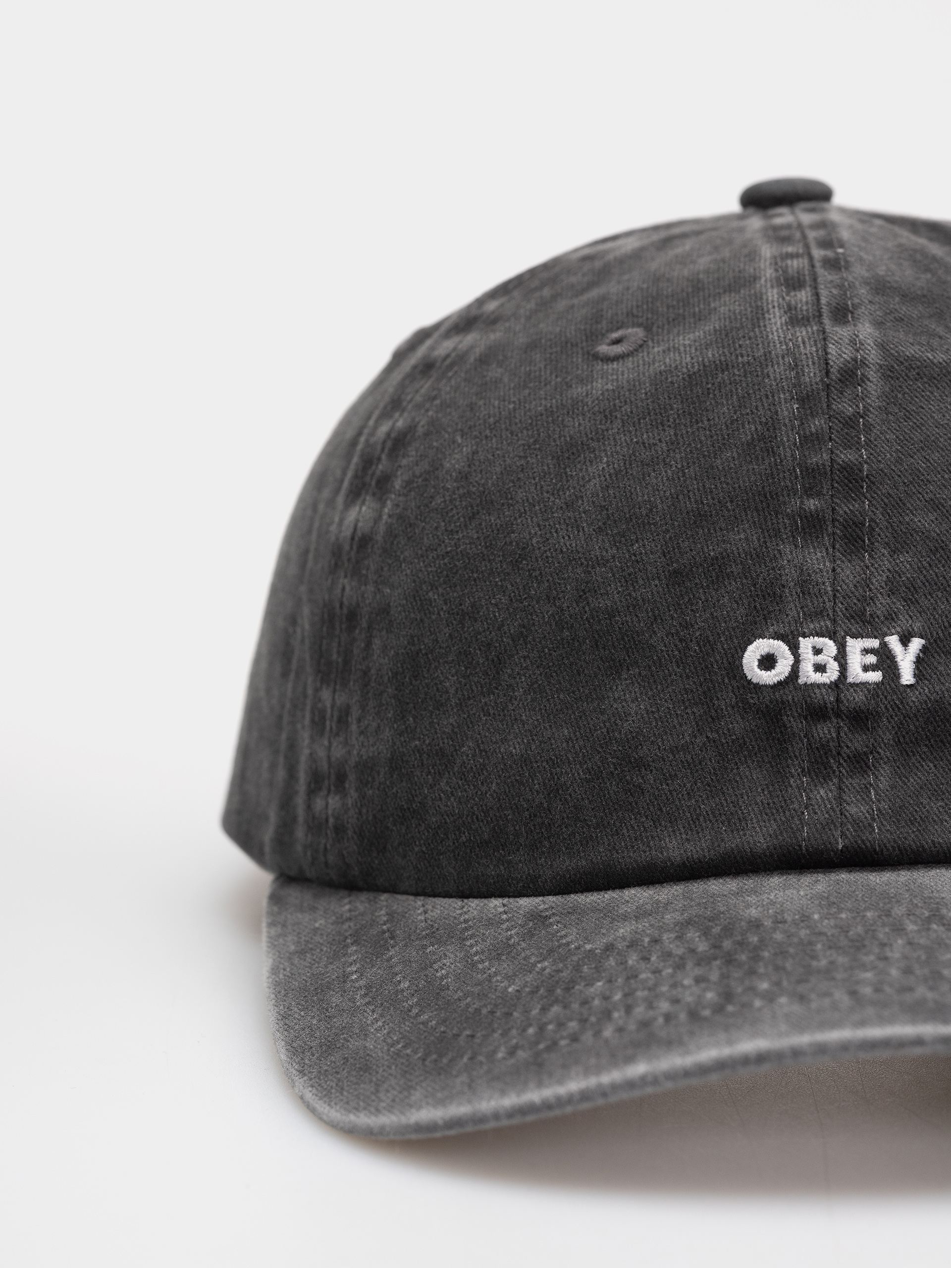 Шапка с козирка OBEY Pigment Bold 6 Panel (pigment black)