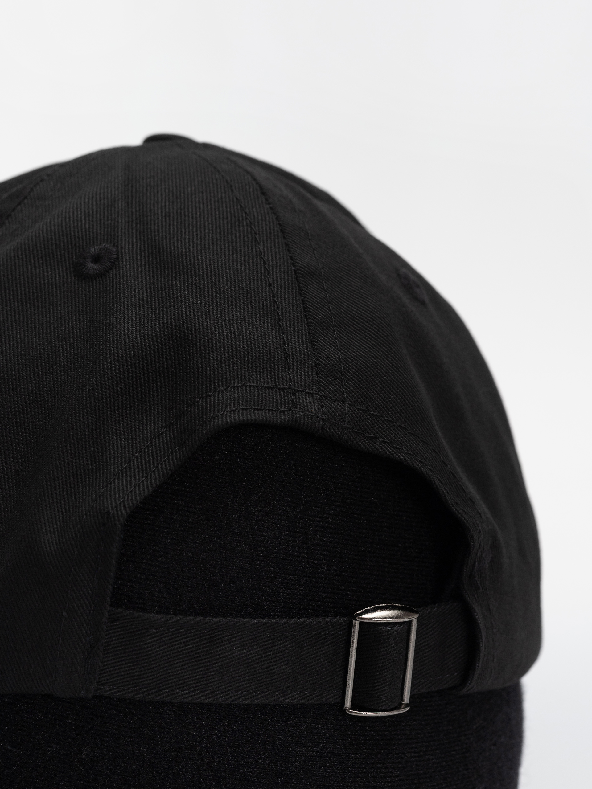 Шапка с козирка Santa Cruz Dot Guy (black)