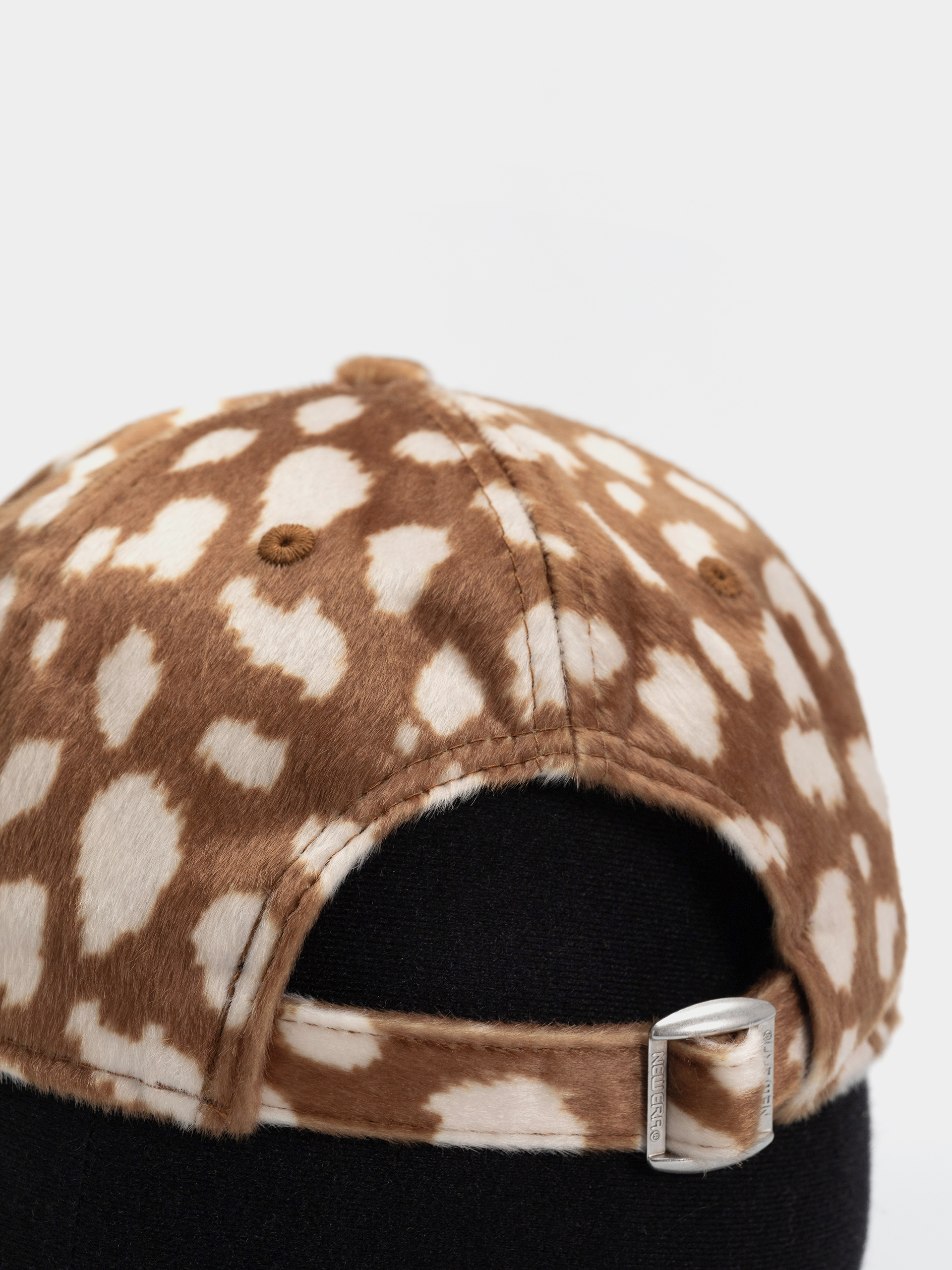 Шапка с козирка New Era Animal Print 9Twenty Los Angeles Dodgers (leo brown)