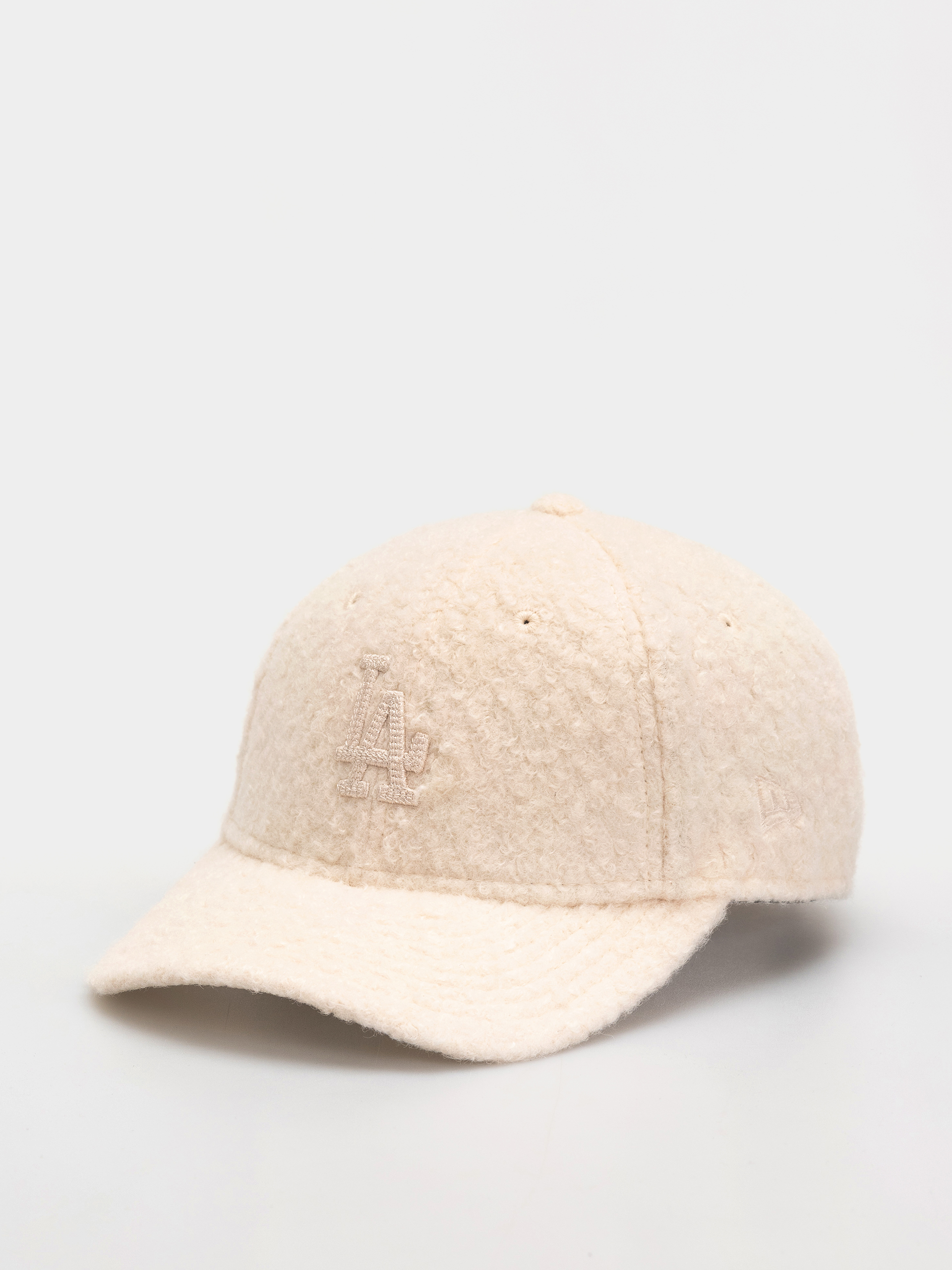 Шапка с козирка New Era Winter Borg 9Forty Mc Los Angeles Dodgers Wmn (light cream)