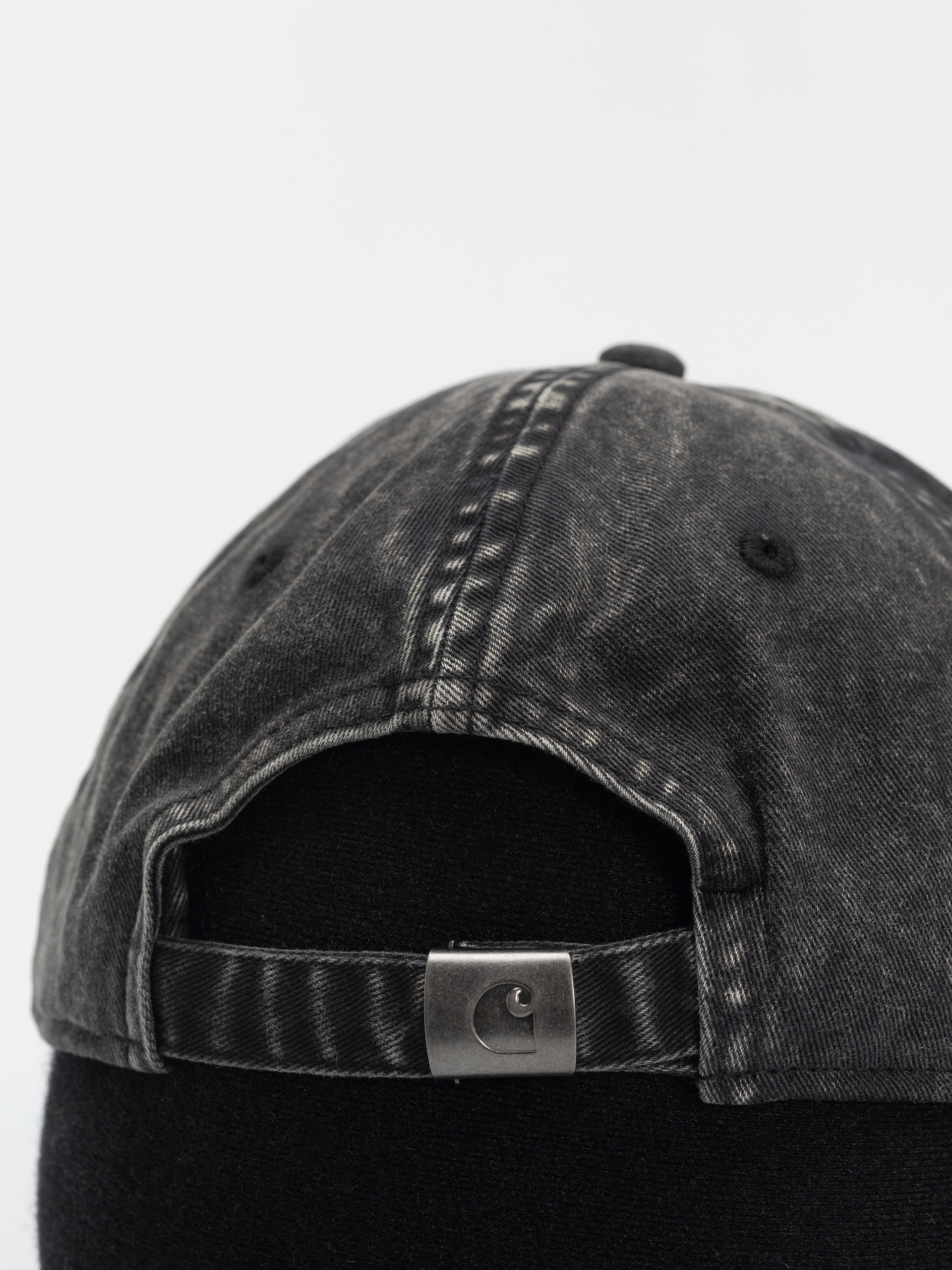 Шапка с козирка Carhartt WIP Lambert (black/moon wash)