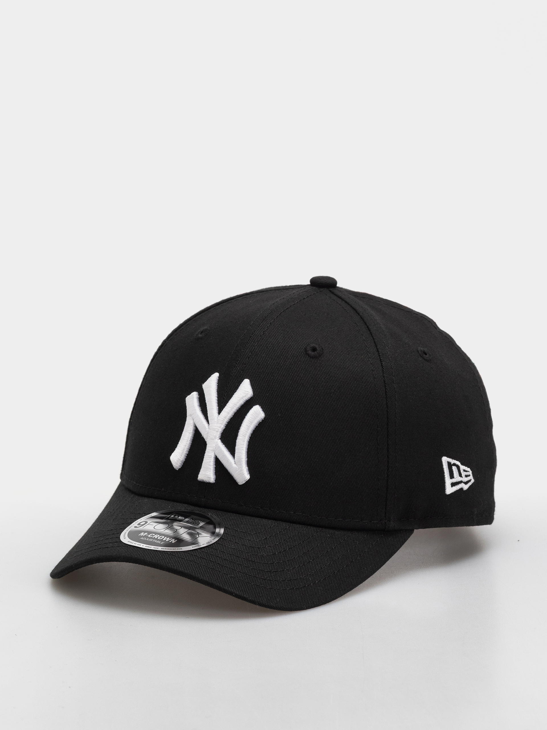 u0428u0430u043fu043au0430 u0441 u043au043eu0437u0438u0440u043au0430 New Era 9Forty Mc New York Yankees (black)