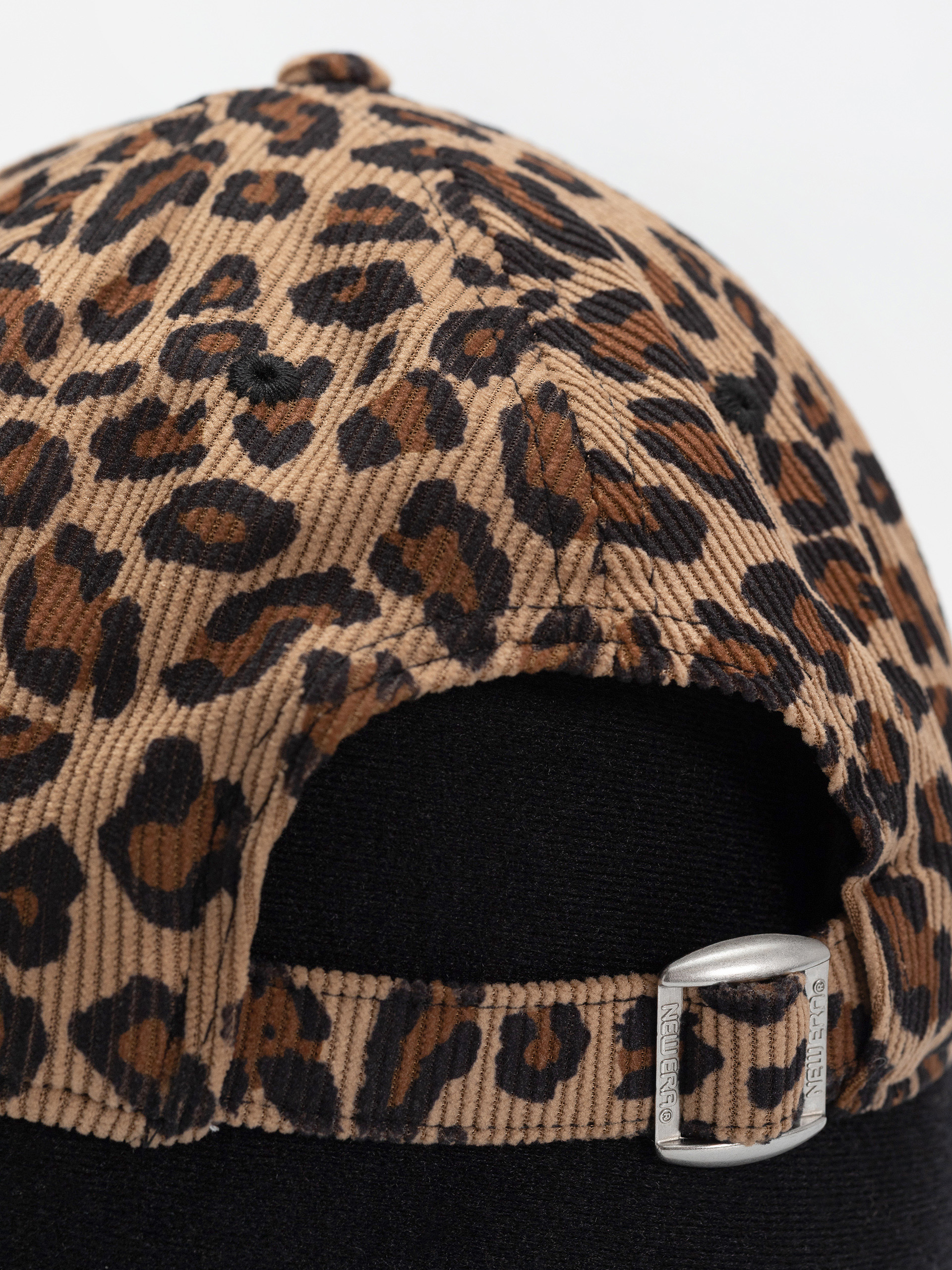 Шапка с козирка New Era Leopard Cord 9Forty New York Yankees Wmn (leo brown)