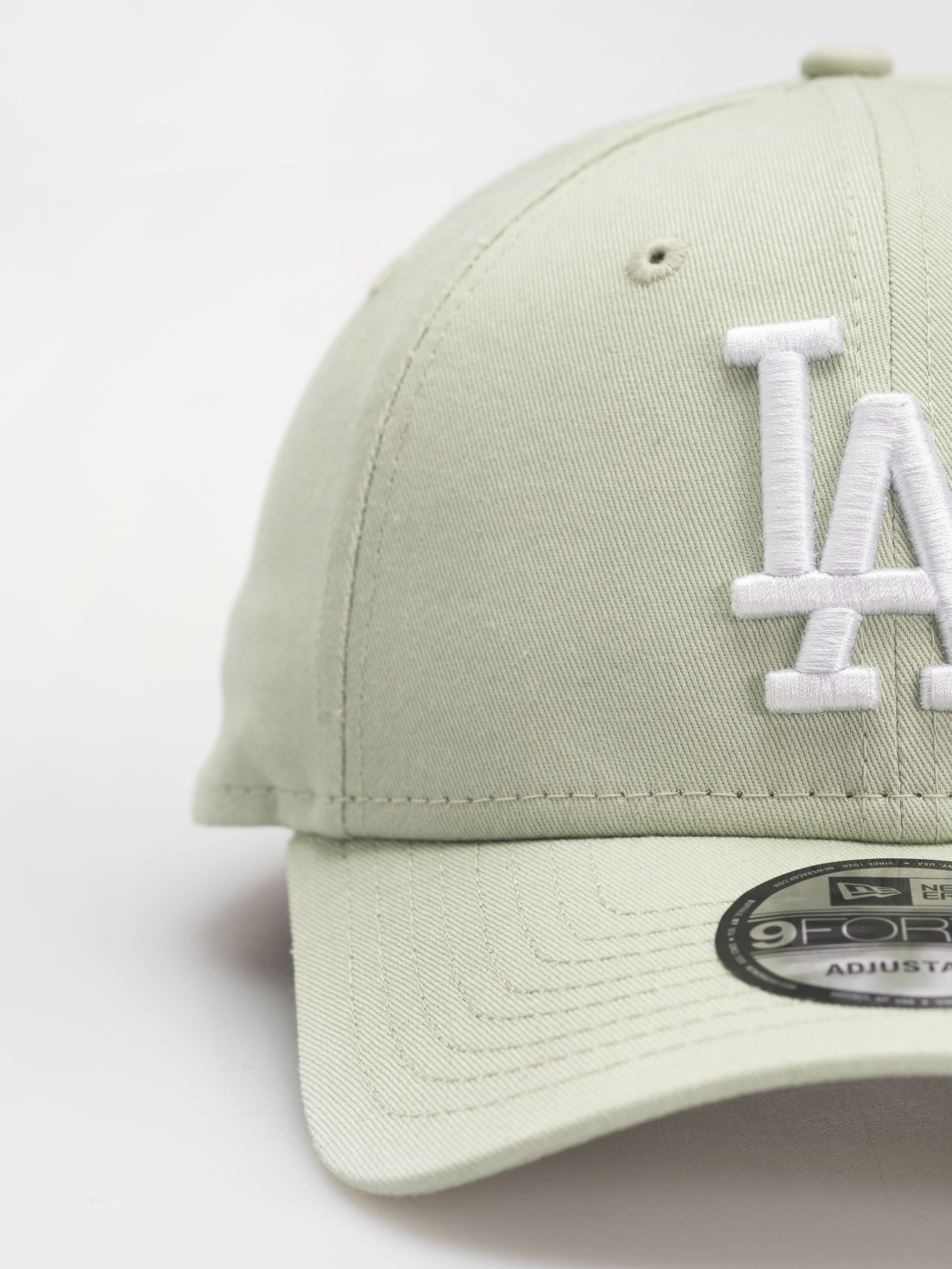 Шапка с козирка New Era League Essential 9Forty Los Angeles Dodgers (sage green)