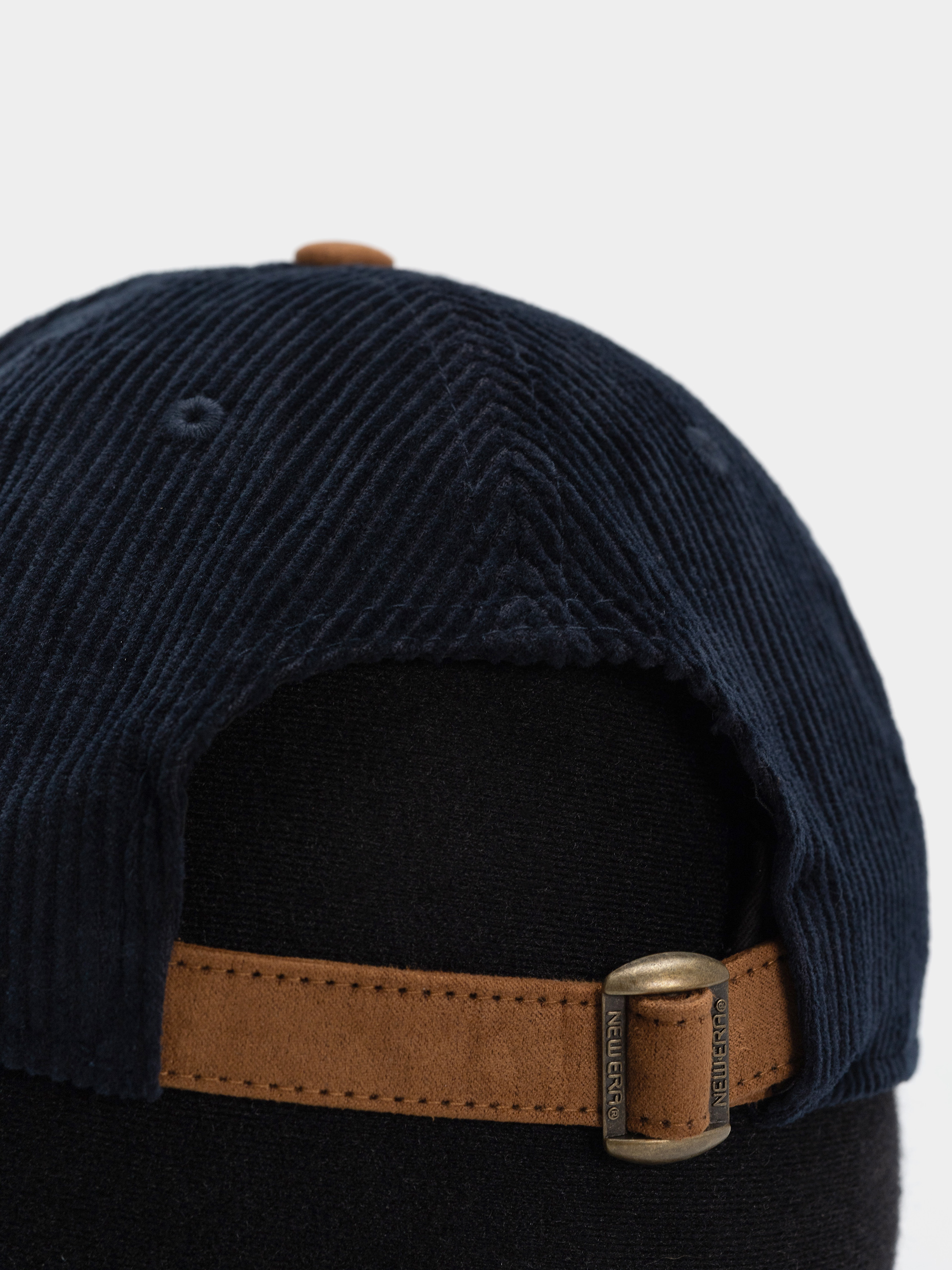 Шапка с козирка New Era Cord Mix 9Twenty (navy/brown)