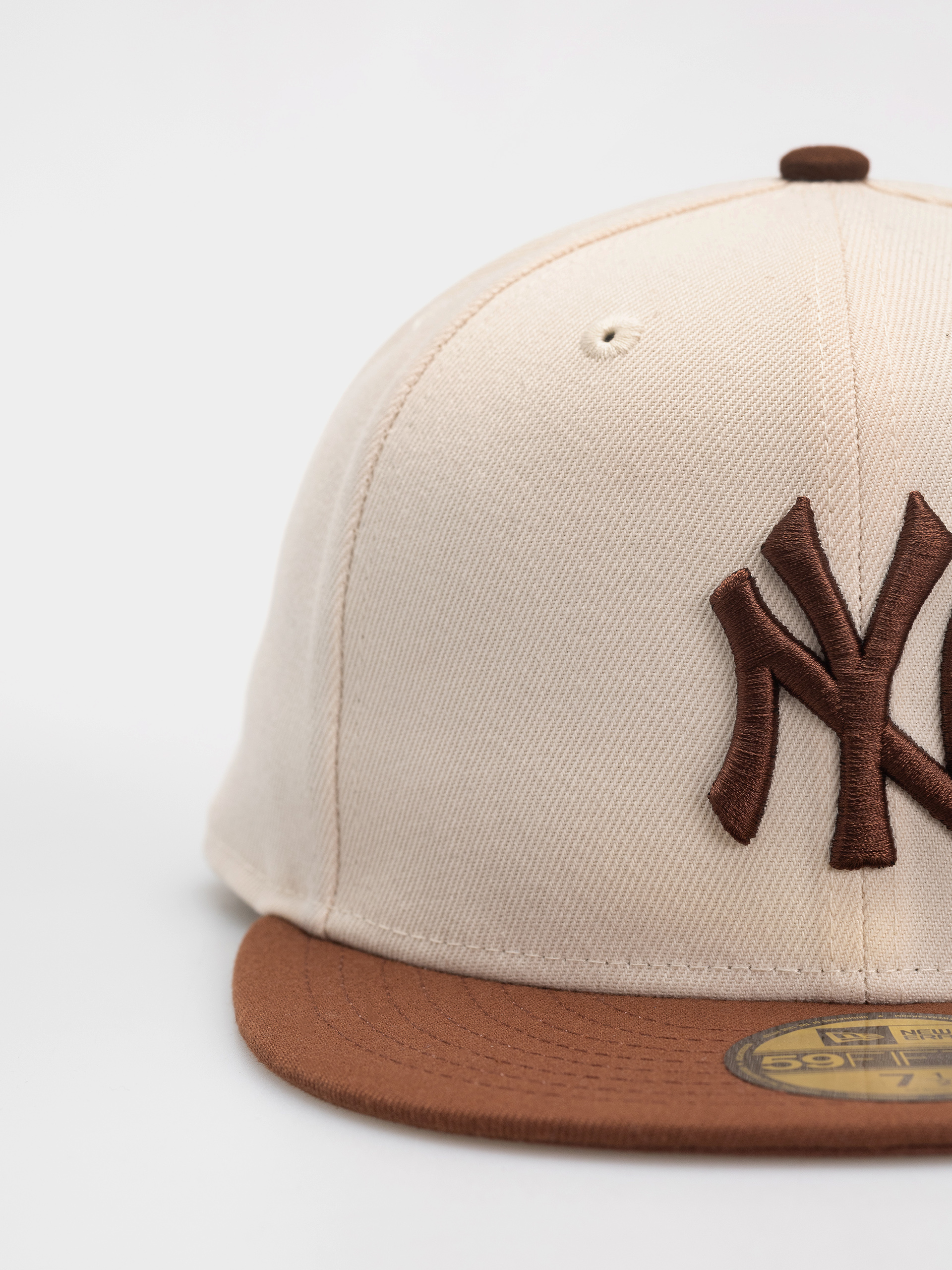 Шапка с козирка New Era Colour Block League Essential 59Fifty New York Yankees (light cream/brown)