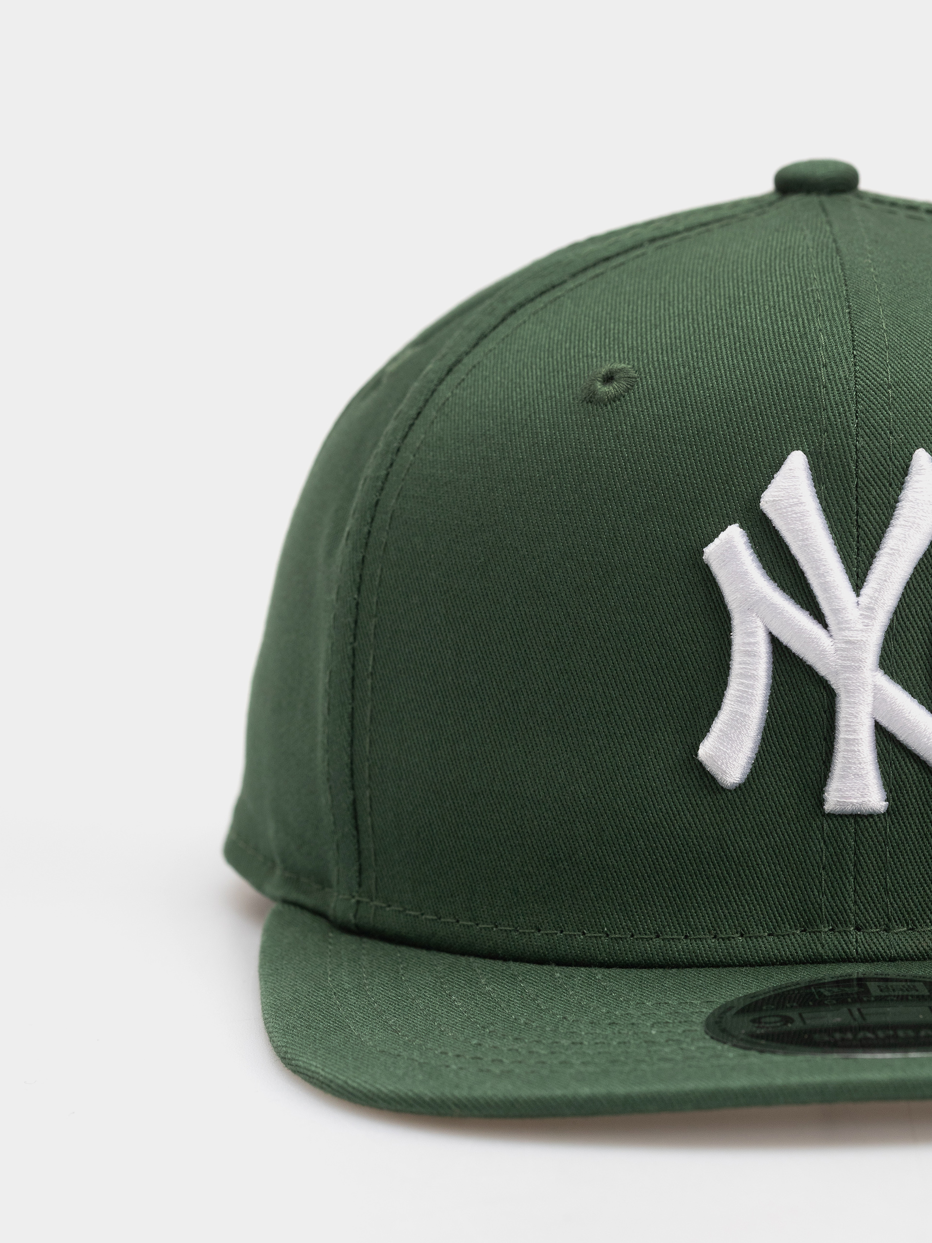 Шапка с козирка New Era League Essential 9Fifty New York Yankees (green)