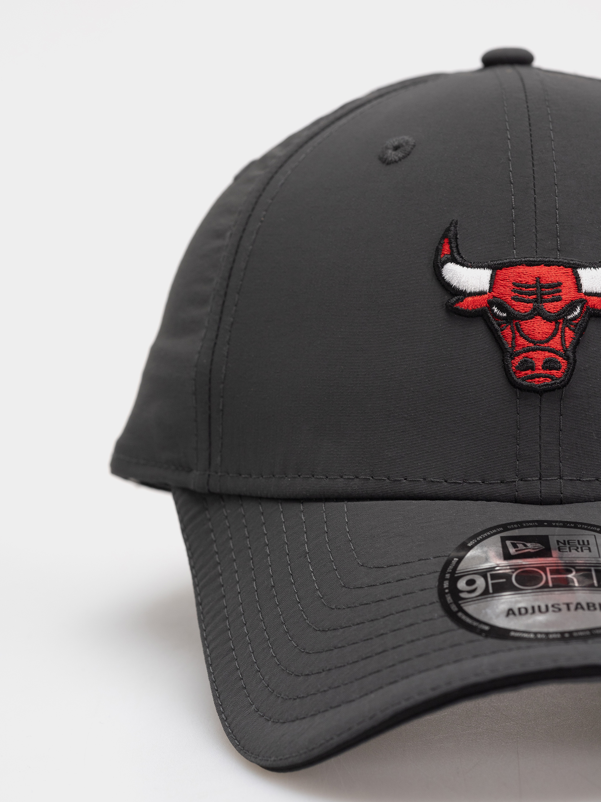 Шапка с козирка New Era Nba Recycled 9Forty Chicago Bulls (grey)