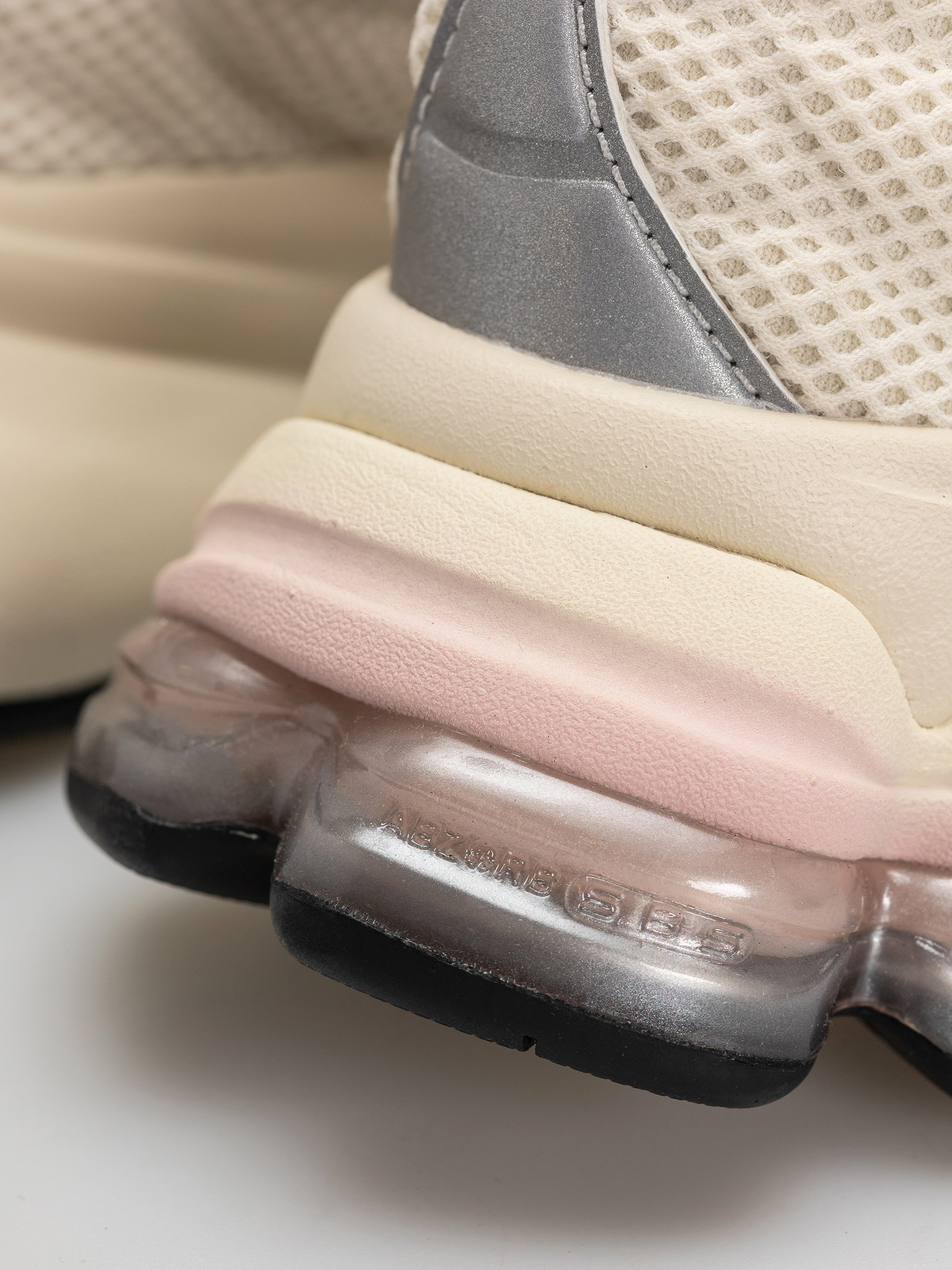 Обувки New Balance 5030 (linen/pink chalk)