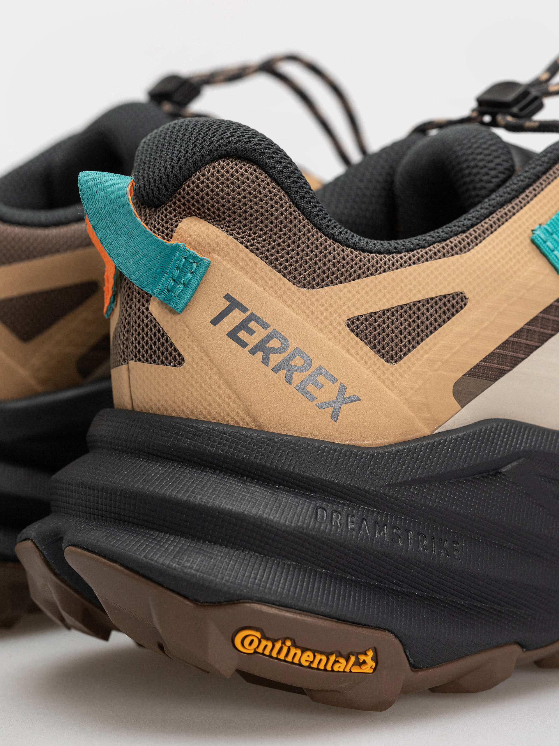 Обувки adidas Terrex Freehiker Sl (earstr/wonalu/purtea)
