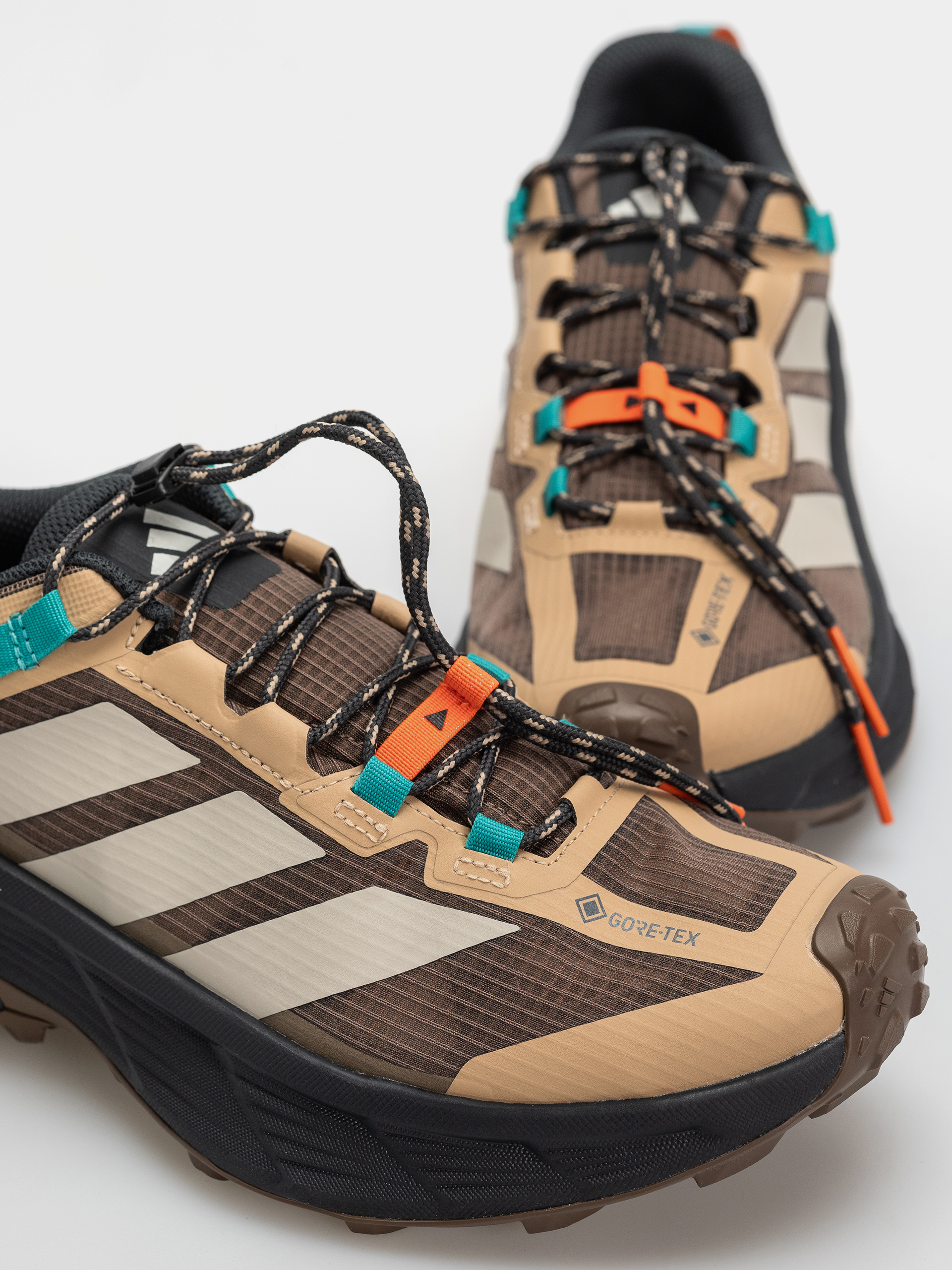 Обувки adidas Terrex Freehiker Sl (earstr/wonalu/purtea)