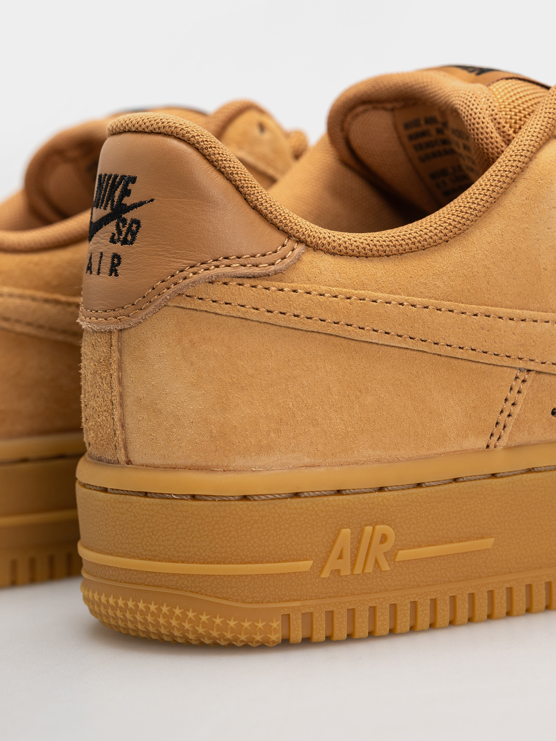 Обувки Nike SB Air Force 1 (flax/flax/black/gum light brown)