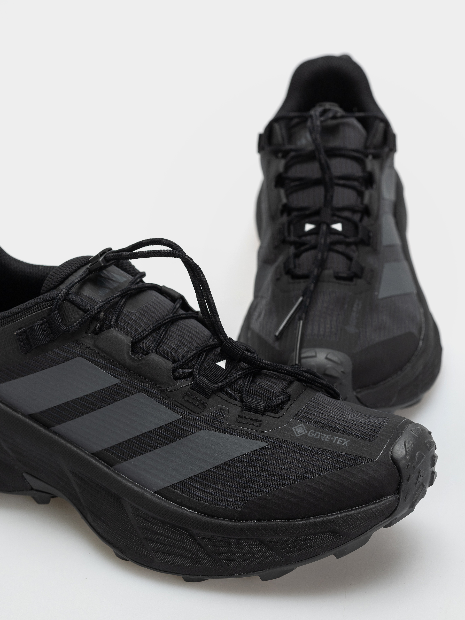 Обувки adidas Terrex Freehiker Sl (cblack/gresix/gresix)