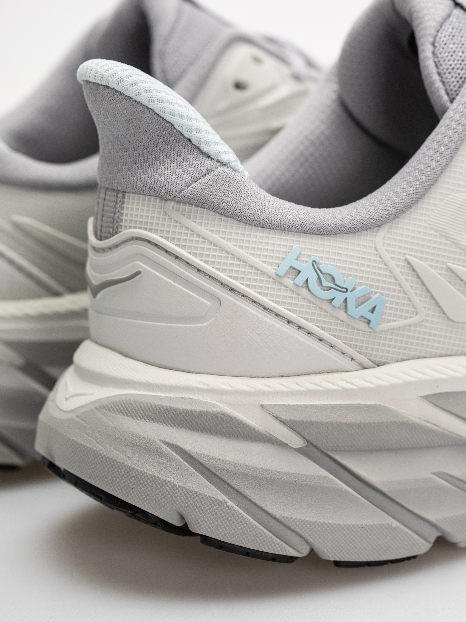 Обувки Hoka Clifton UTL Wmn (cosmic grey/stellar grey)