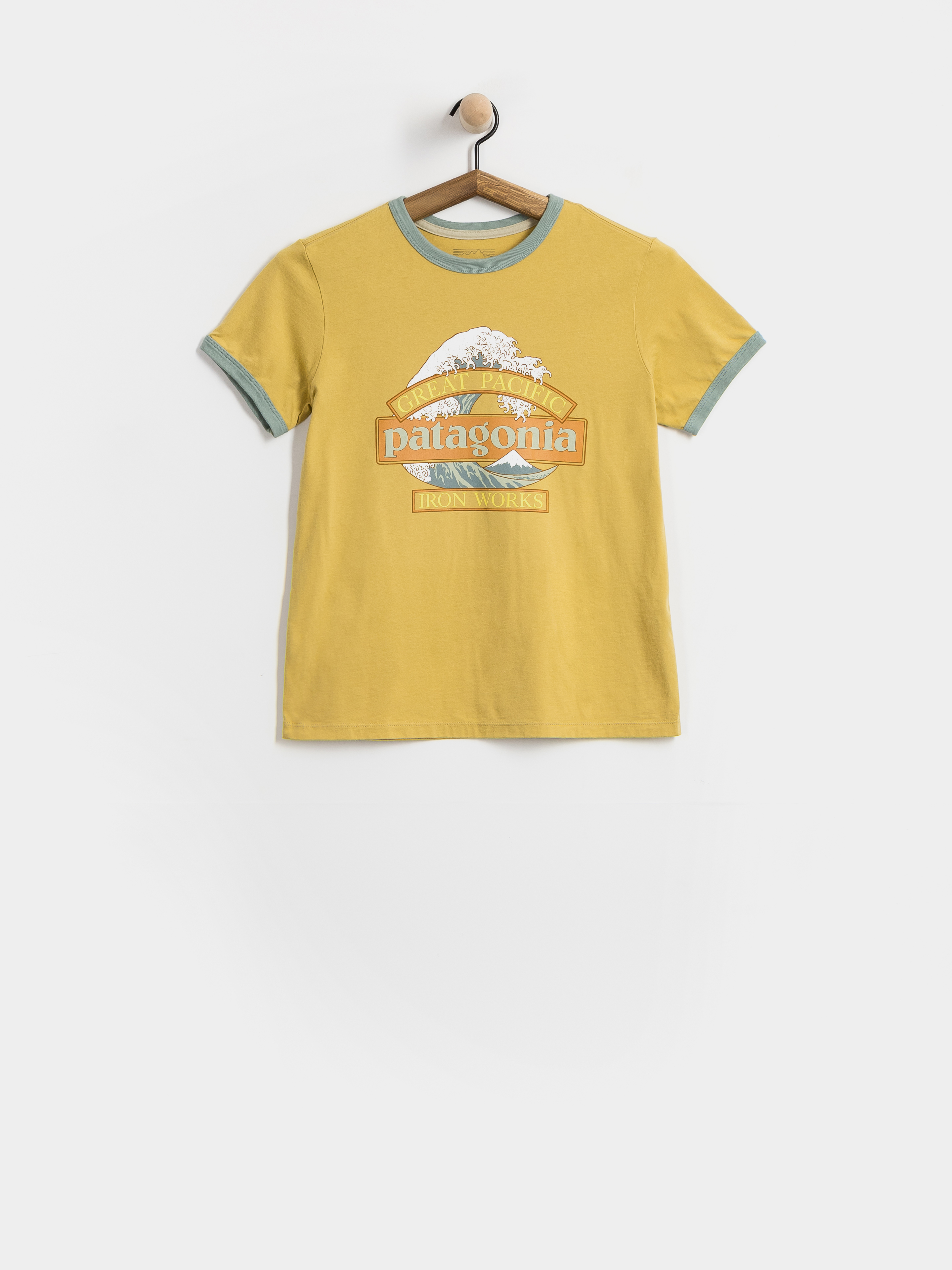 Тениска Patagonia Great Waves Ringer Wmn