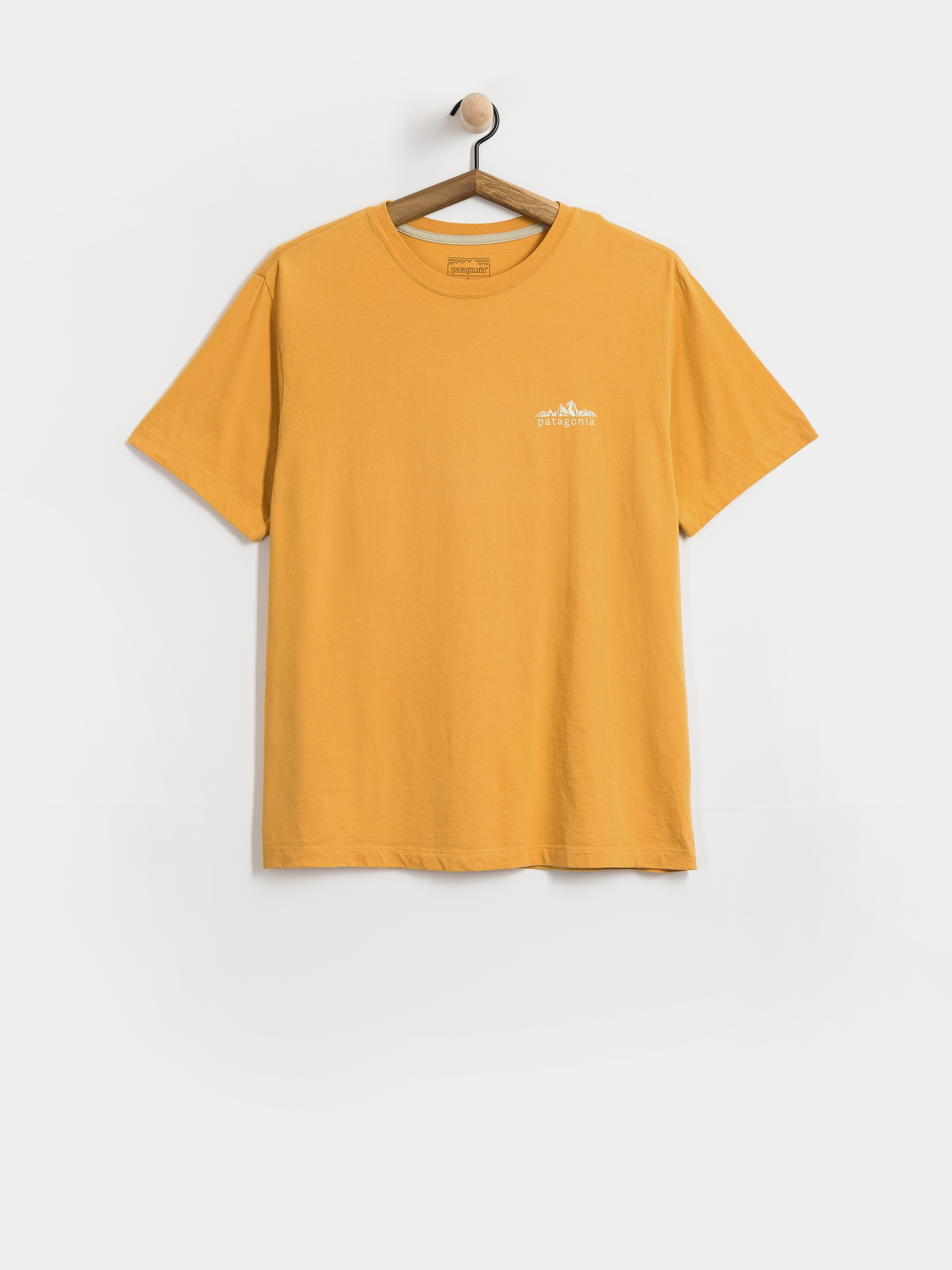 Тениска Patagonia Fitz Roy Foothills (dried mango)