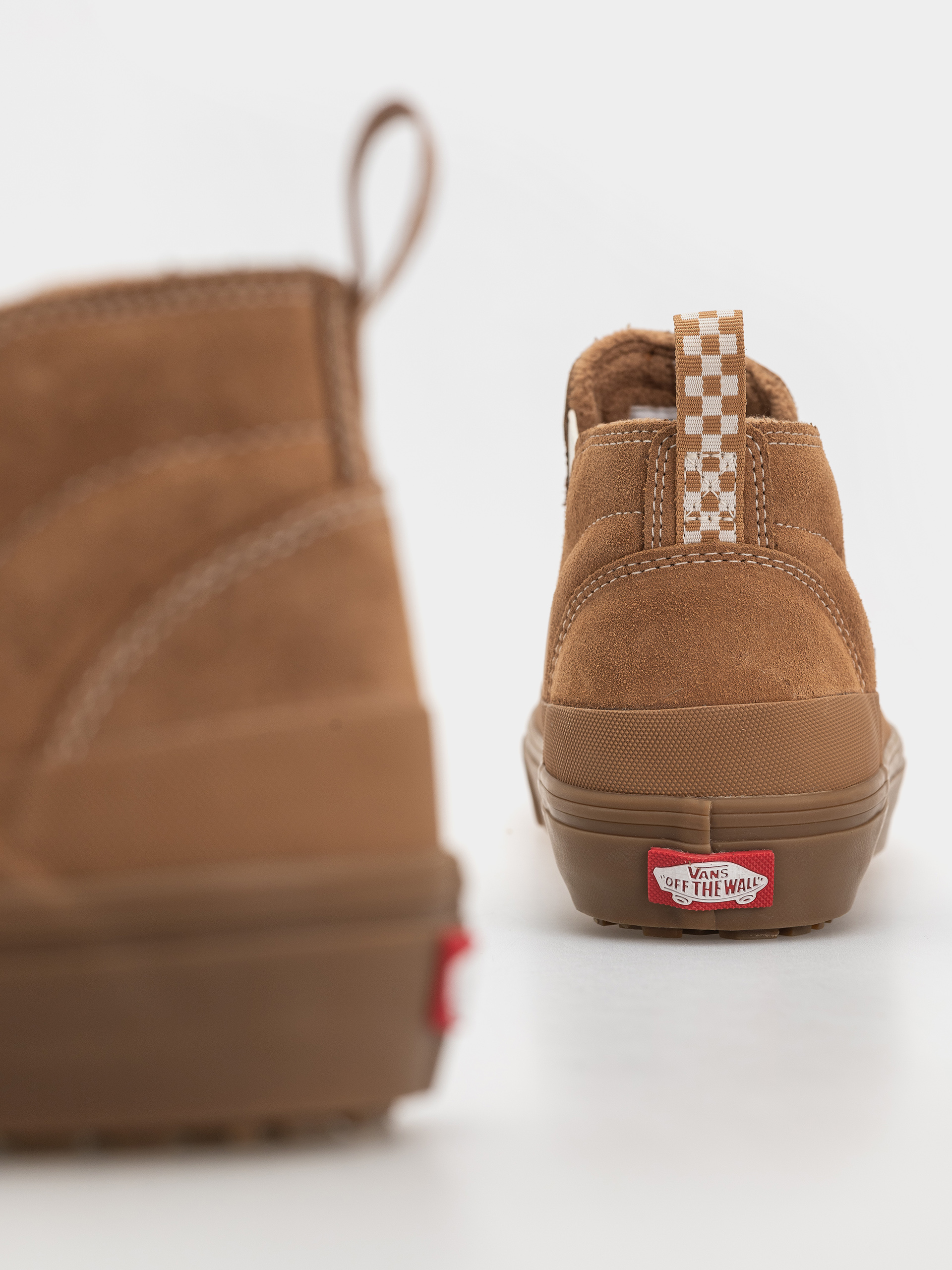 Обувки Vans Mid Slip Insulated (chipmunk)