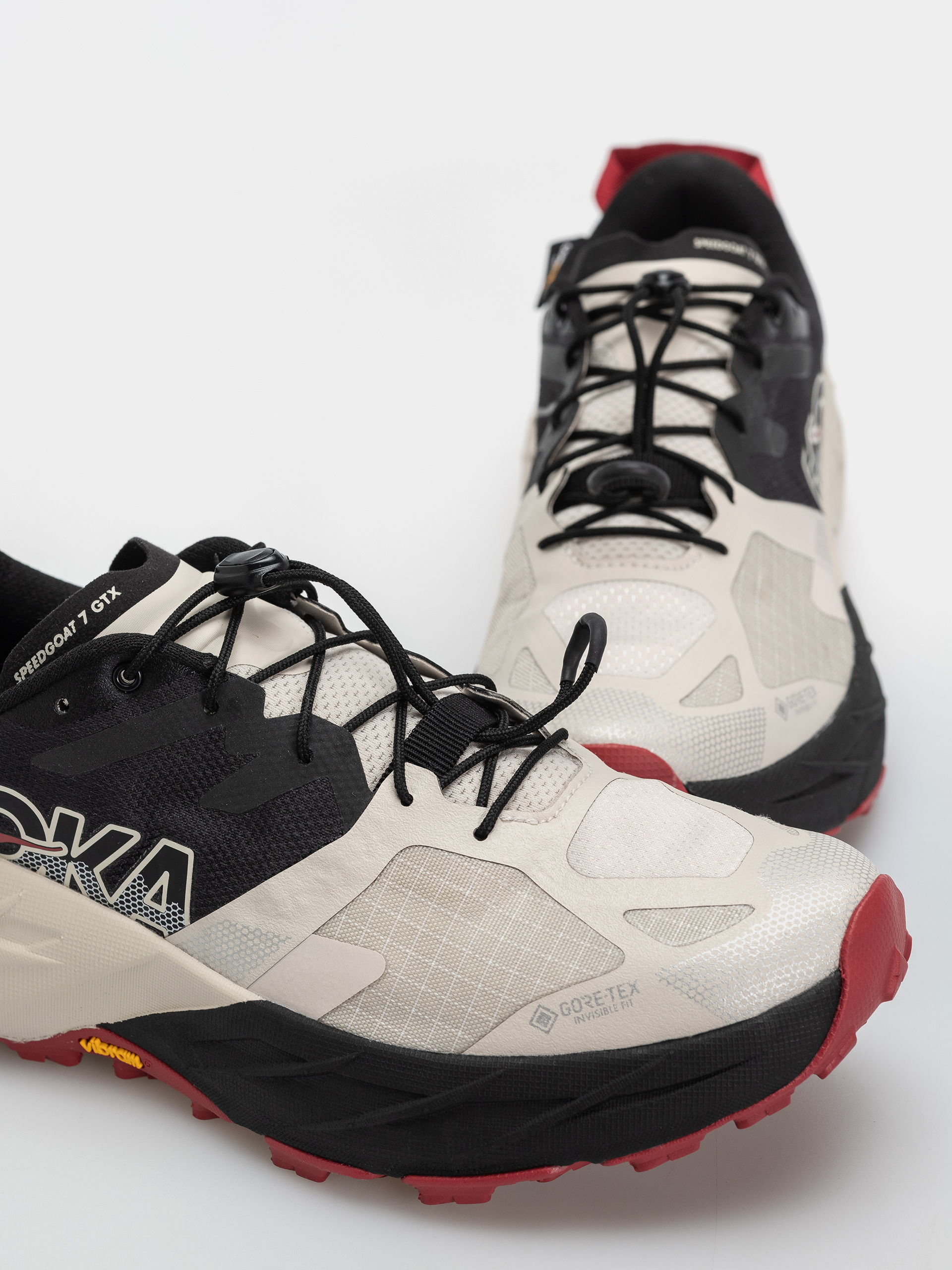Обувки Hoka Speedgoat 7 GTX (black/river rock grey)