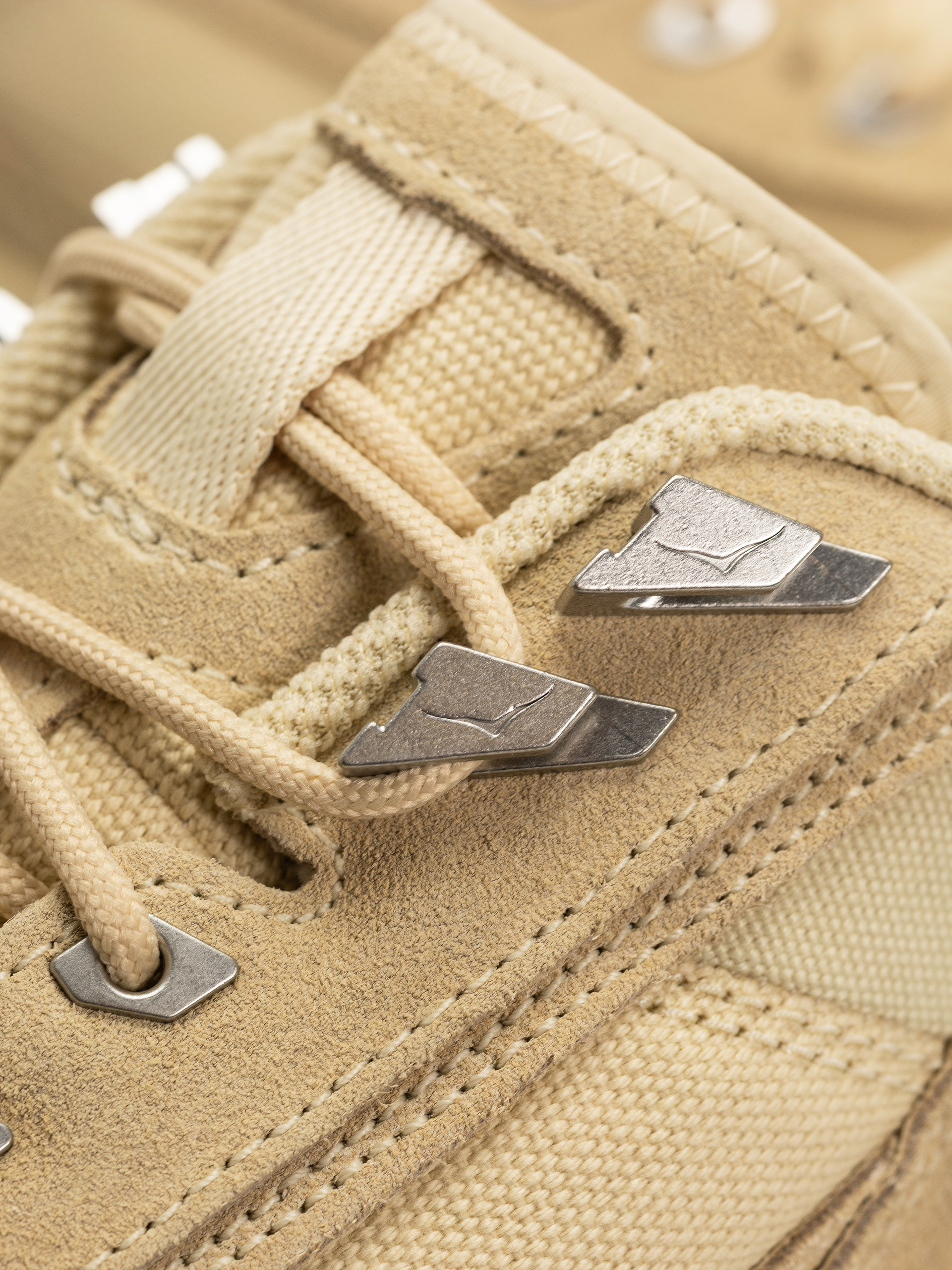 Обувки Hoka Tor Summit FLD (barley flour/barley flour)