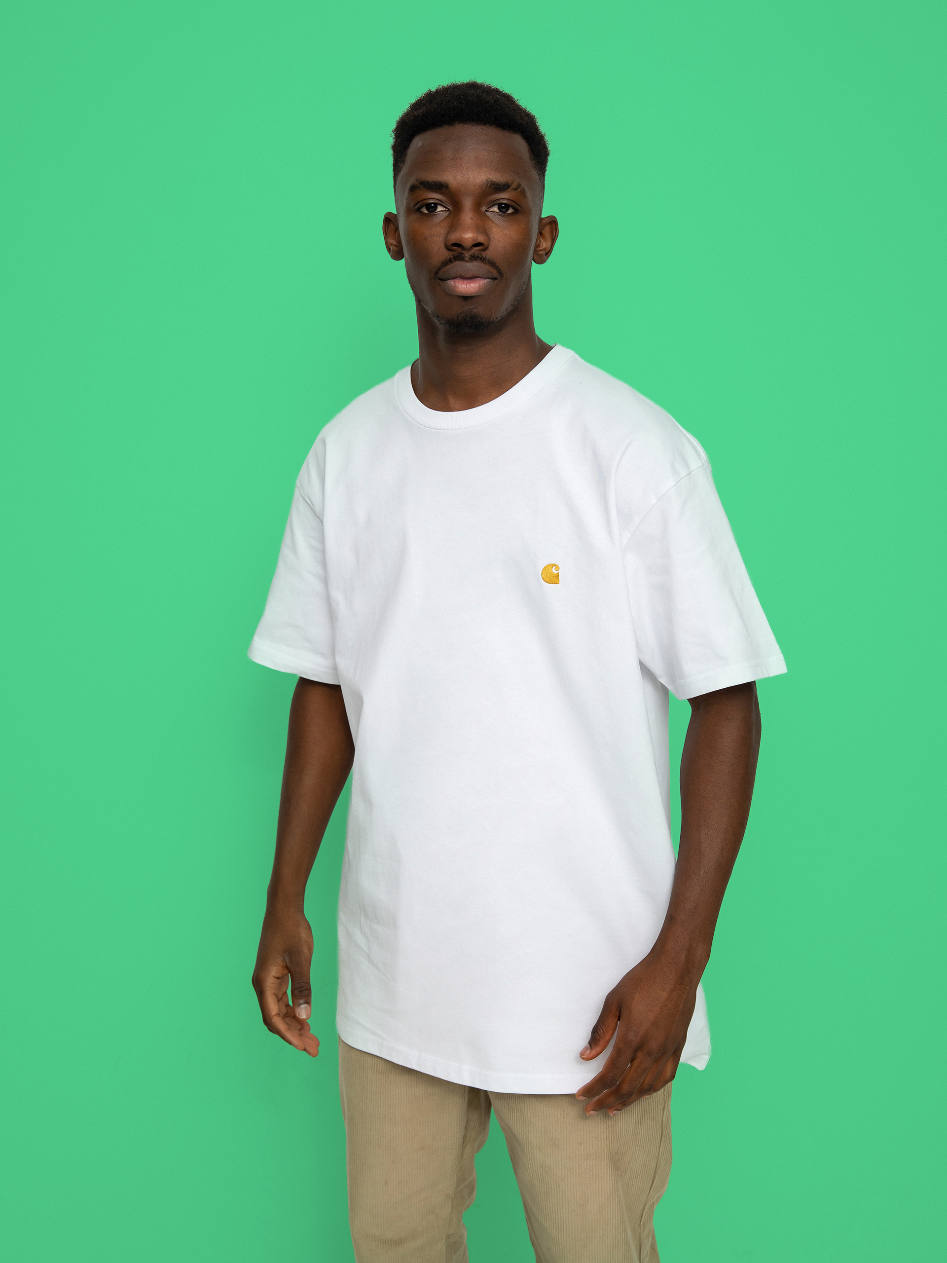 Carhartt WIP Тениска Chase (white/gold)
