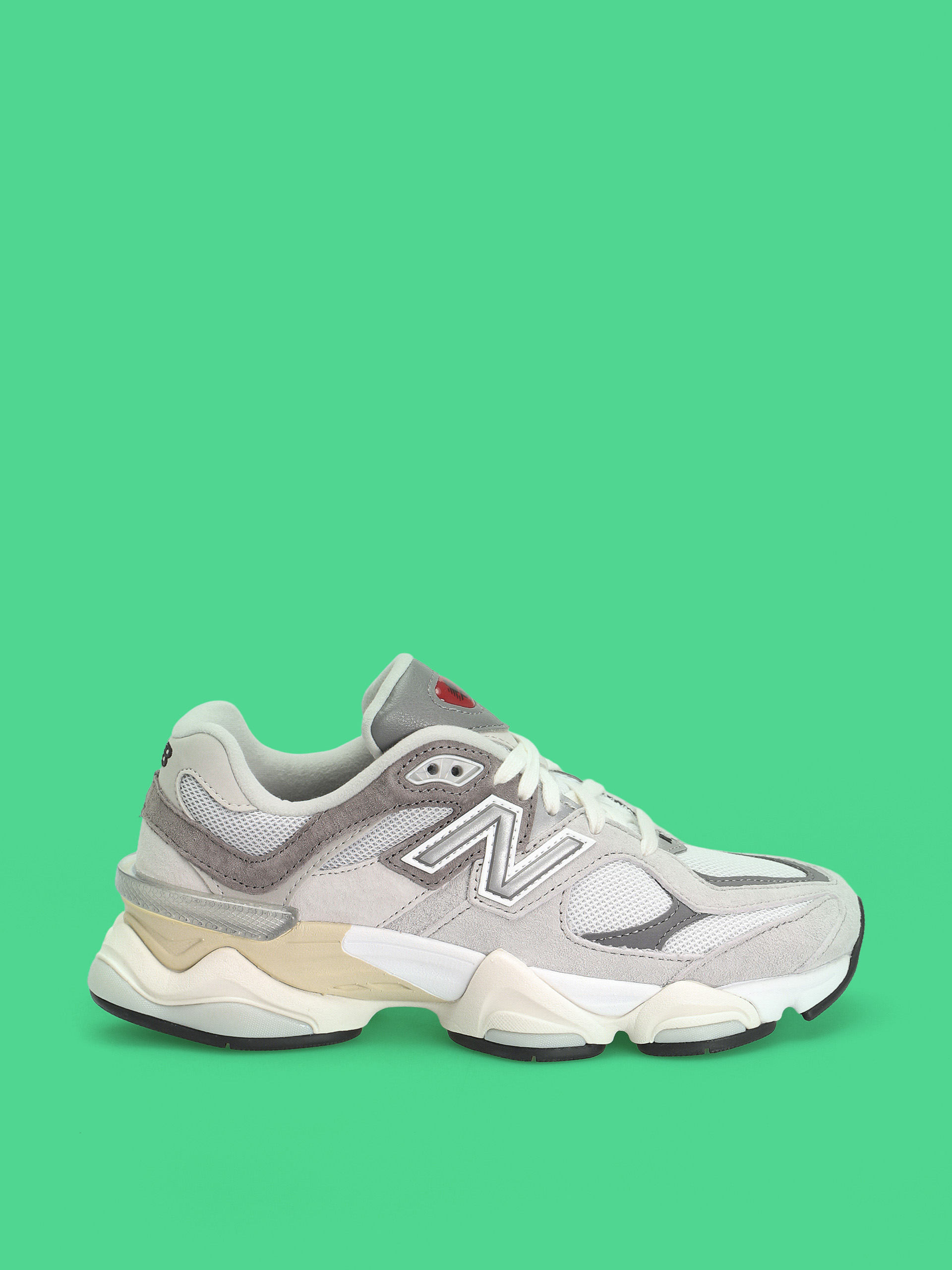 Обувки New Balance 9060